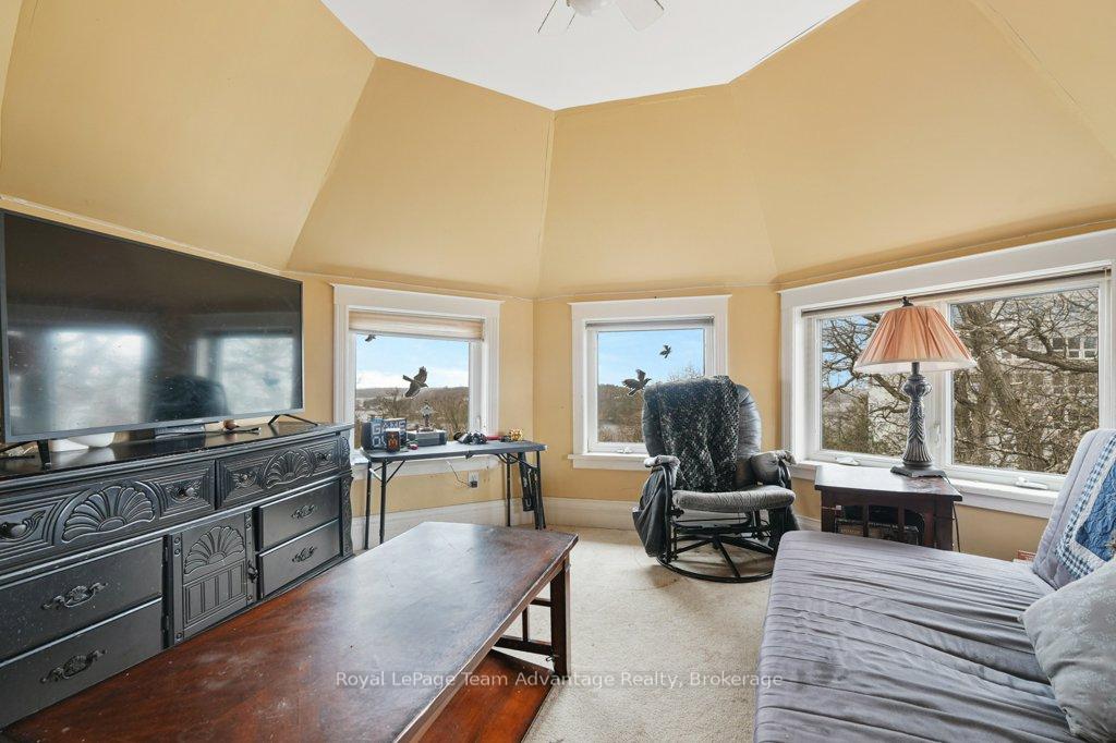 Photo 30 of 20 Belvedere Avenue, Parry Sound — HOMEH