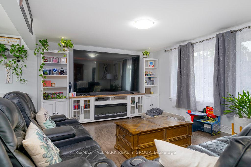 Photo 3 of 177 Glynn Avenue, Ottawa, Overbrook/Castle Heights — HOMEH