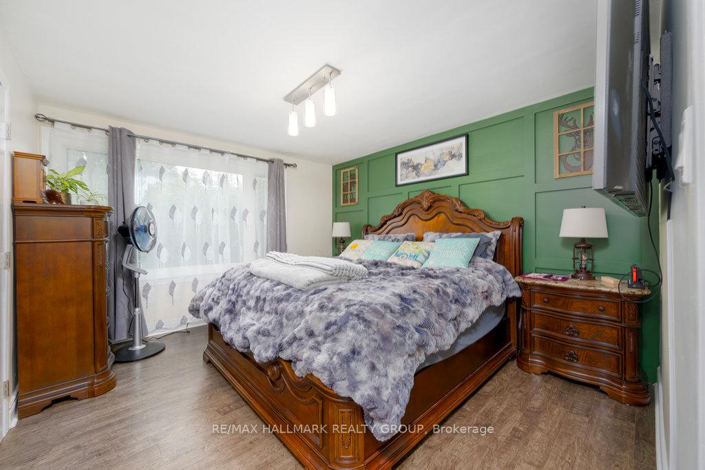 Photo 11 of 177 Glynn Avenue, Ottawa, Overbrook/Castle Heights — HOMEH