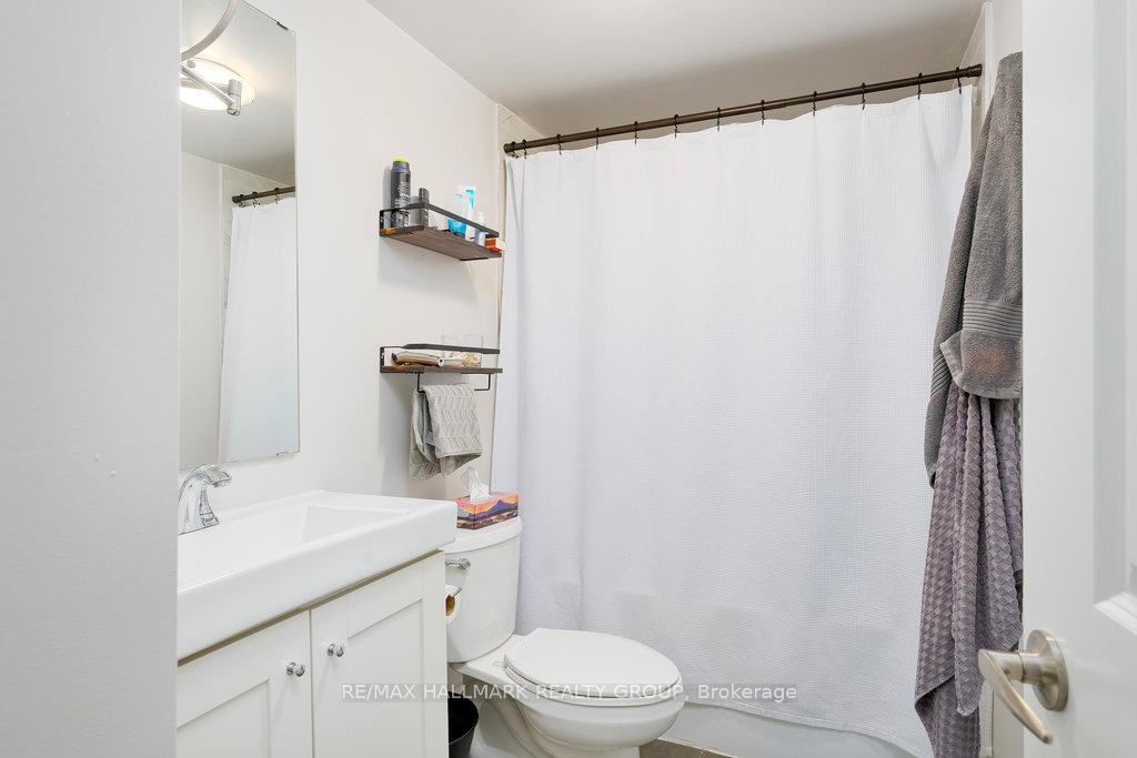 Photo 20 of 177 Glynn Avenue, Ottawa, Overbrook/Castle Heights — HOMEH