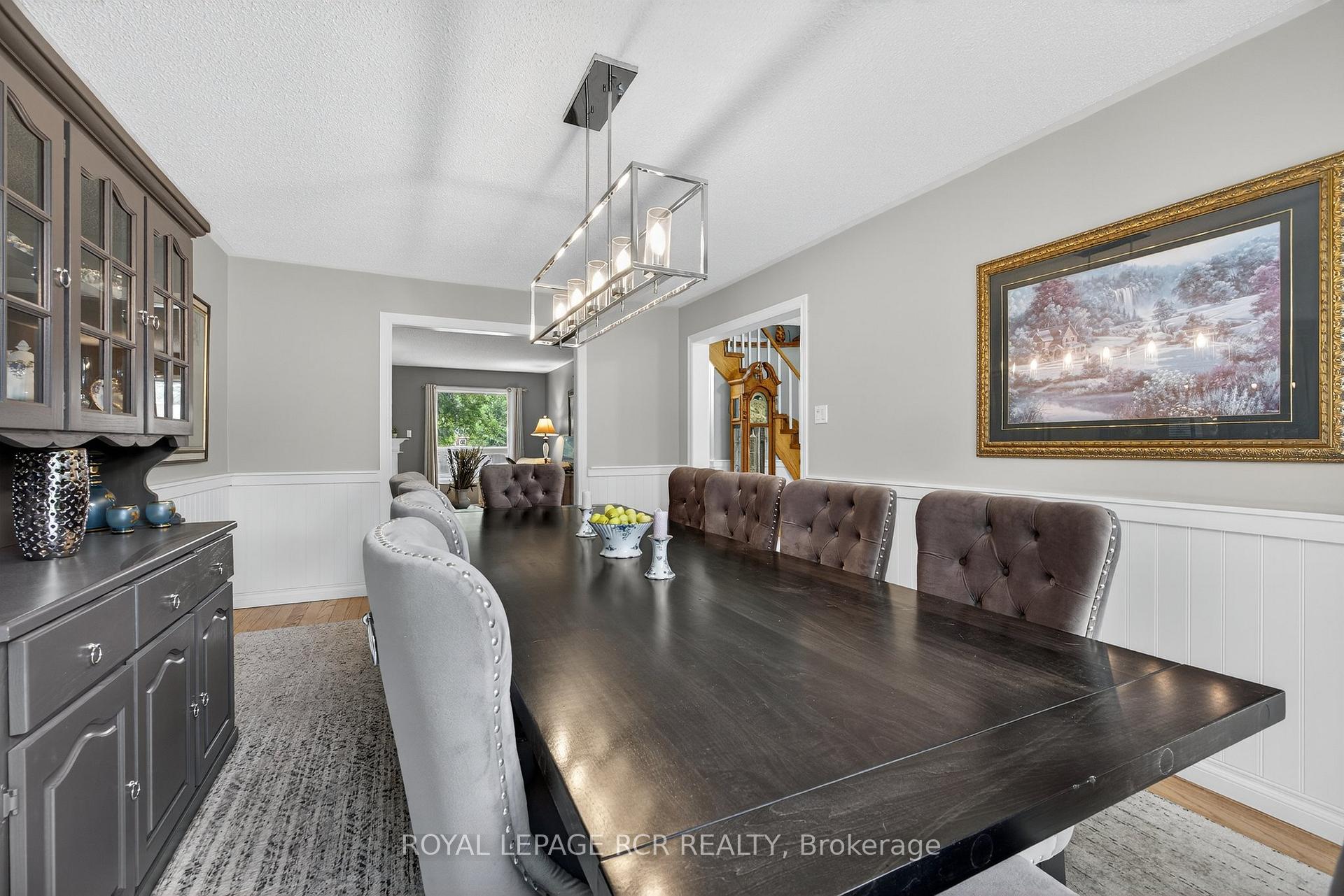 Photo 10 of 2 Dungey Crescent, New Tecumseth, Alliston — HOMEH