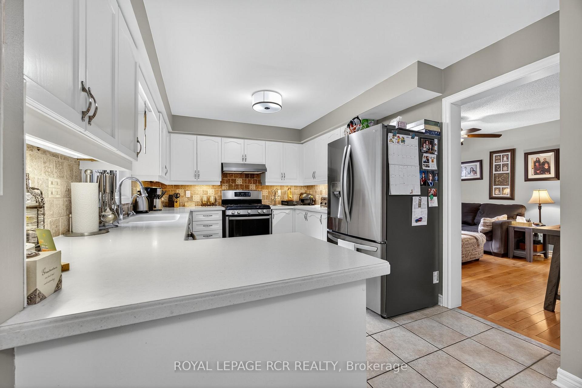 Photo 15 of 2 Dungey Crescent, New Tecumseth, Alliston — HOMEH