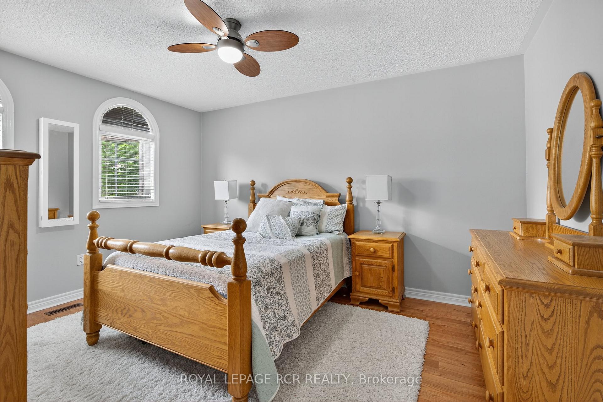 Photo 25 of 2 Dungey Crescent, New Tecumseth, Alliston — HOMEH