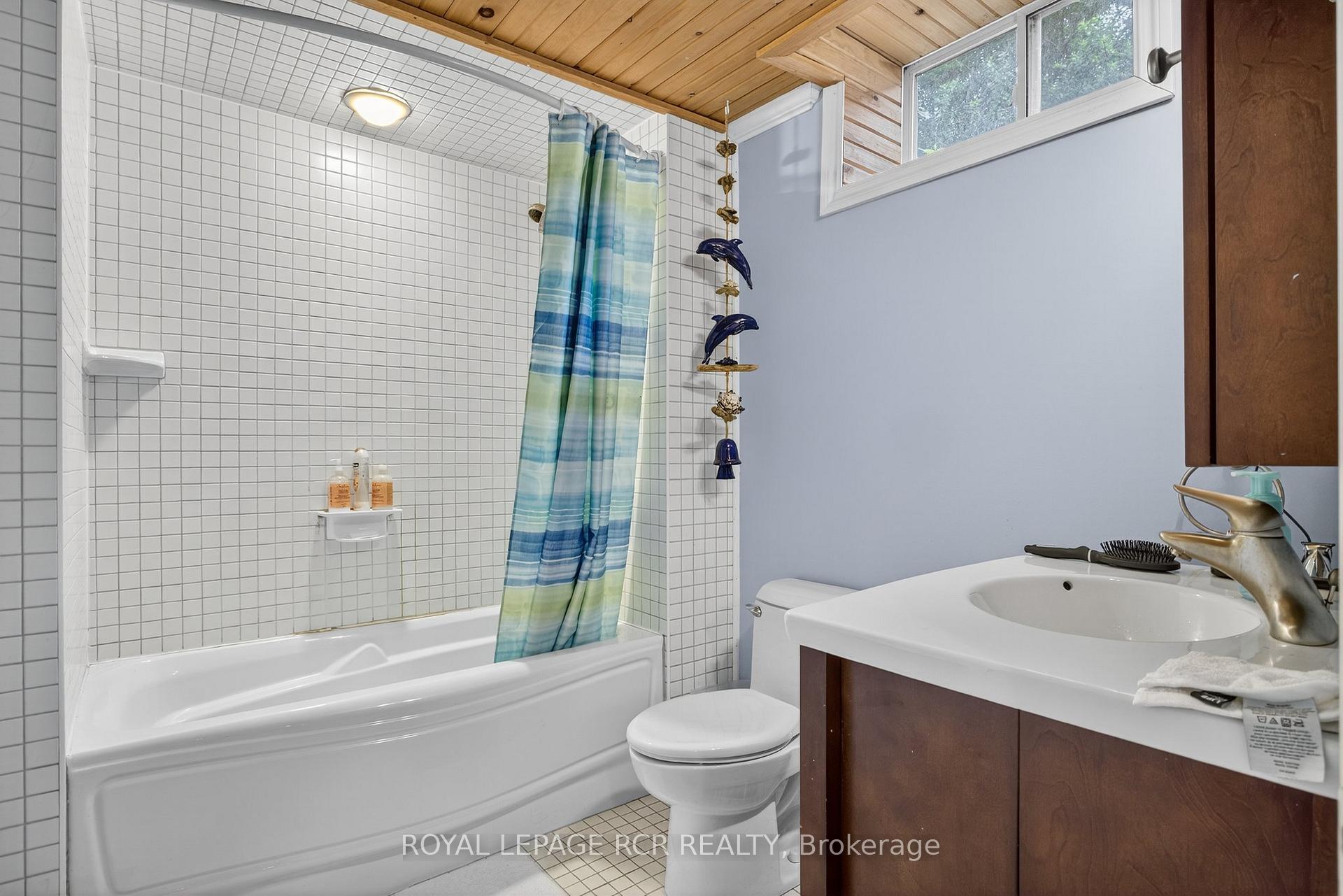 Photo 38 of 2 Dungey Crescent, New Tecumseth, Alliston — HOMEH