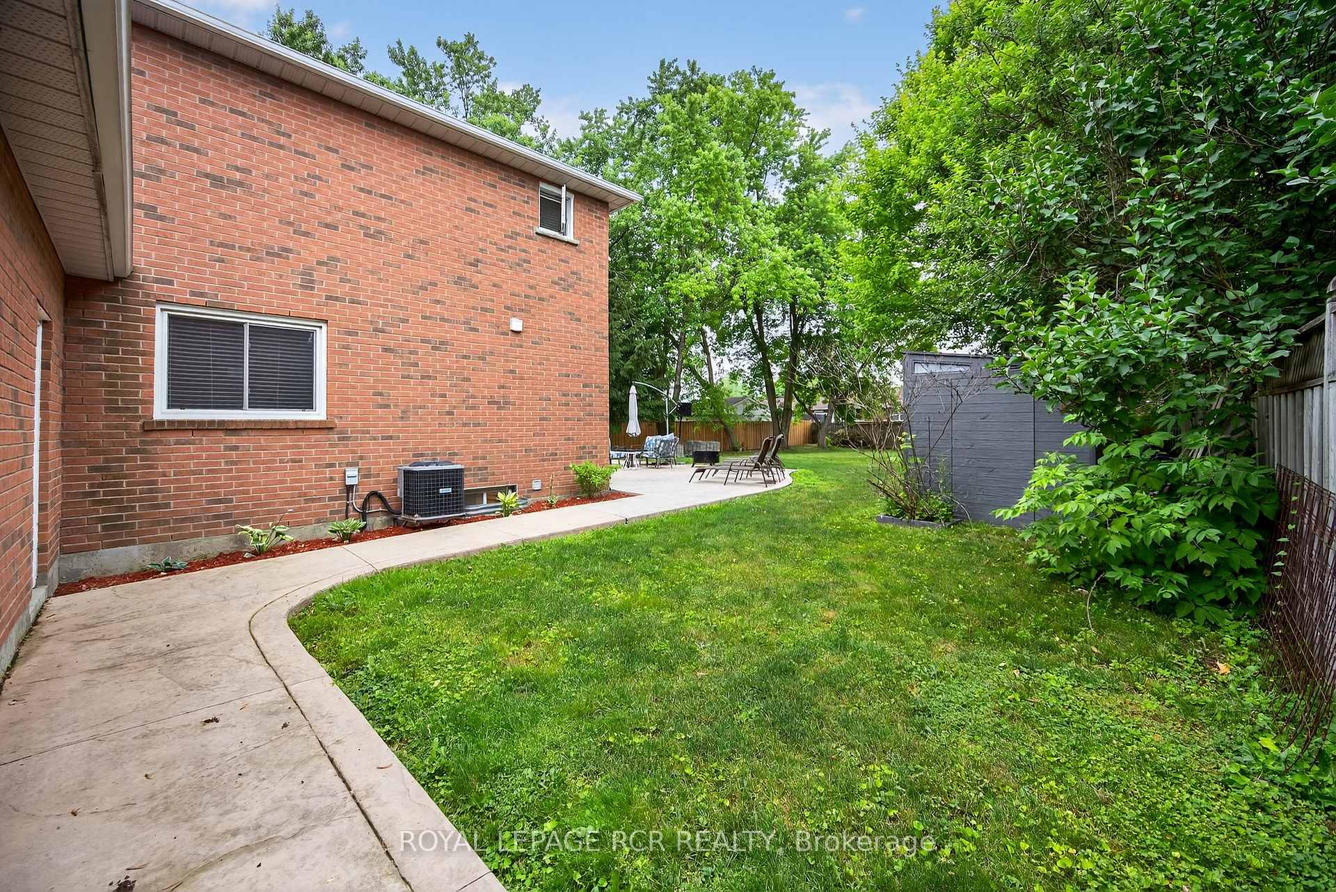 Photo 45 of 2 Dungey Crescent, New Tecumseth, Alliston — HOMEH