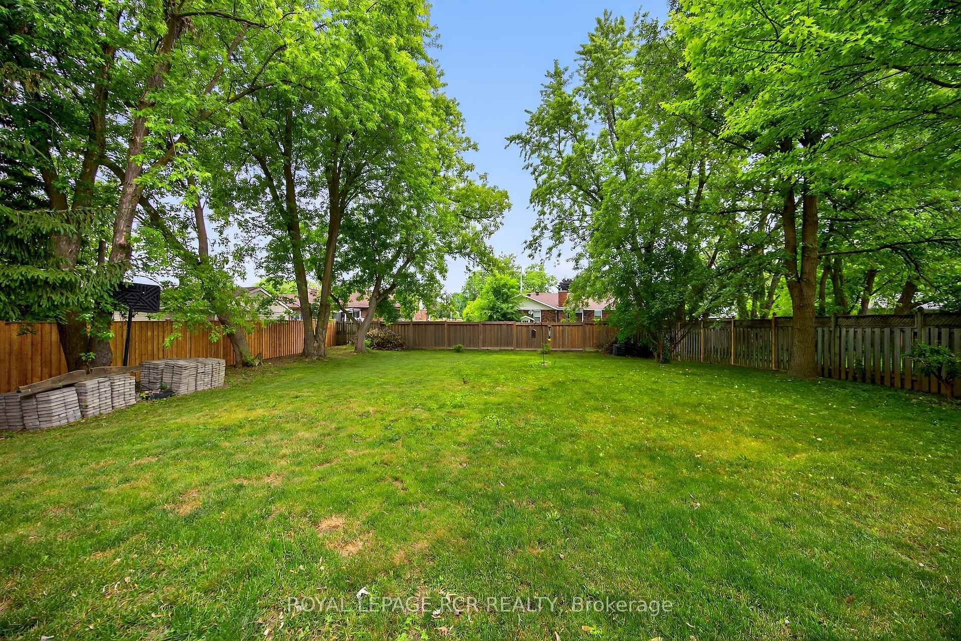 Photo 46 of 2 Dungey Crescent, New Tecumseth, Alliston — HOMEH