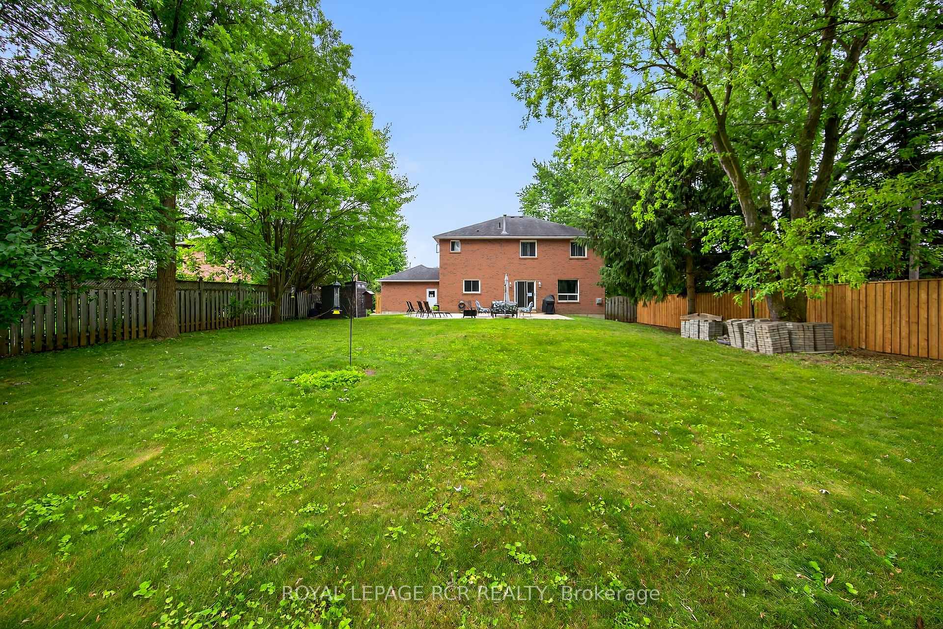 Photo 47 of 2 Dungey Crescent, New Tecumseth, Alliston — HOMEH