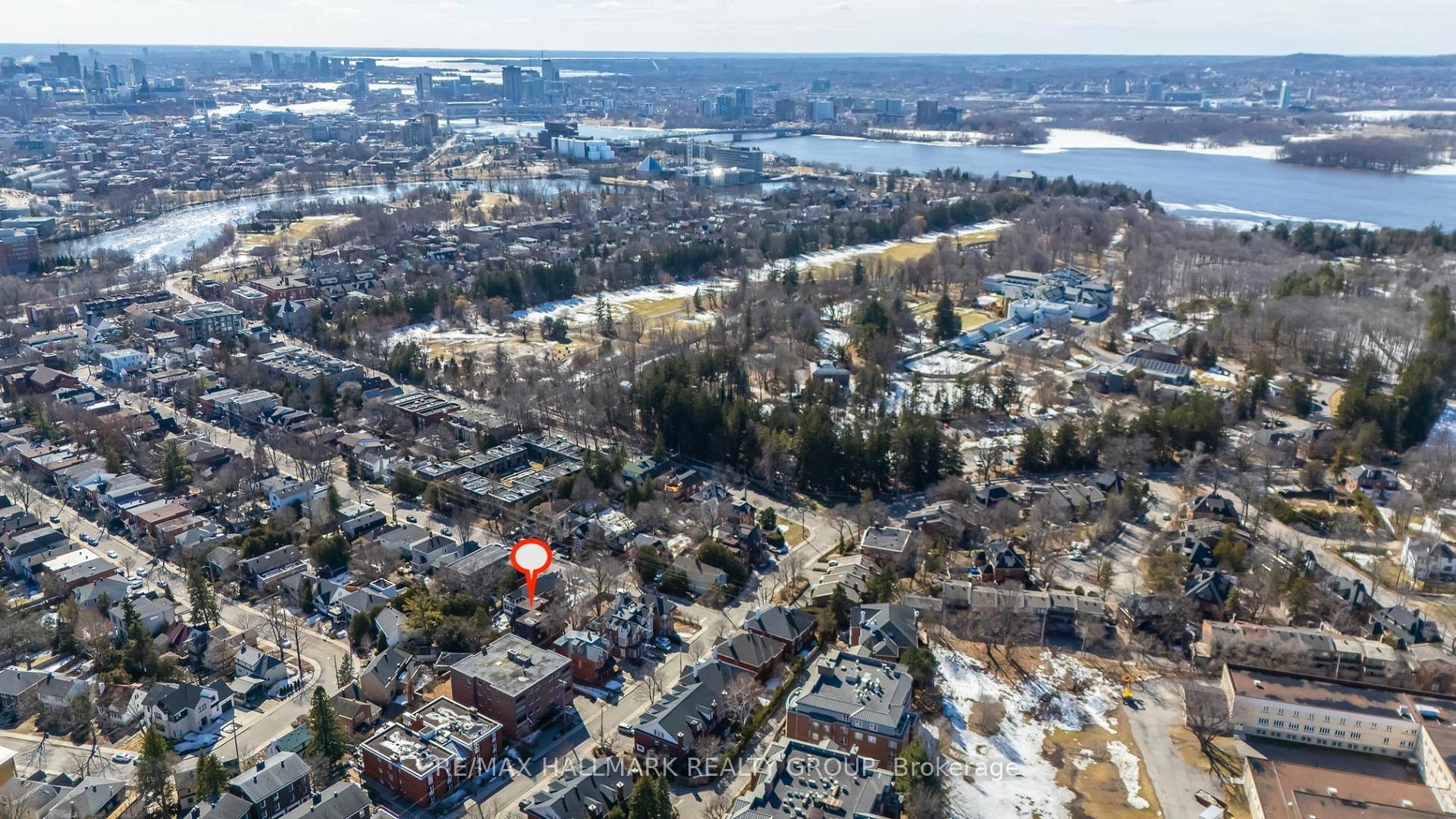 Photo 31 of 130 Noel Street, Ottawa, Lindenlea — HOMEH