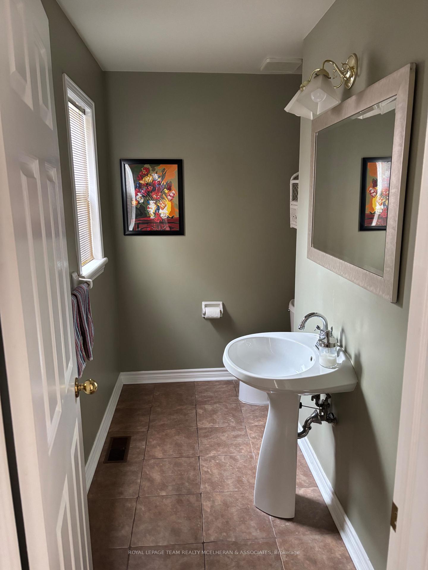 Photo 11 of 41 Rideau Terrace, Ottawa, Lindenlea — HOMEH