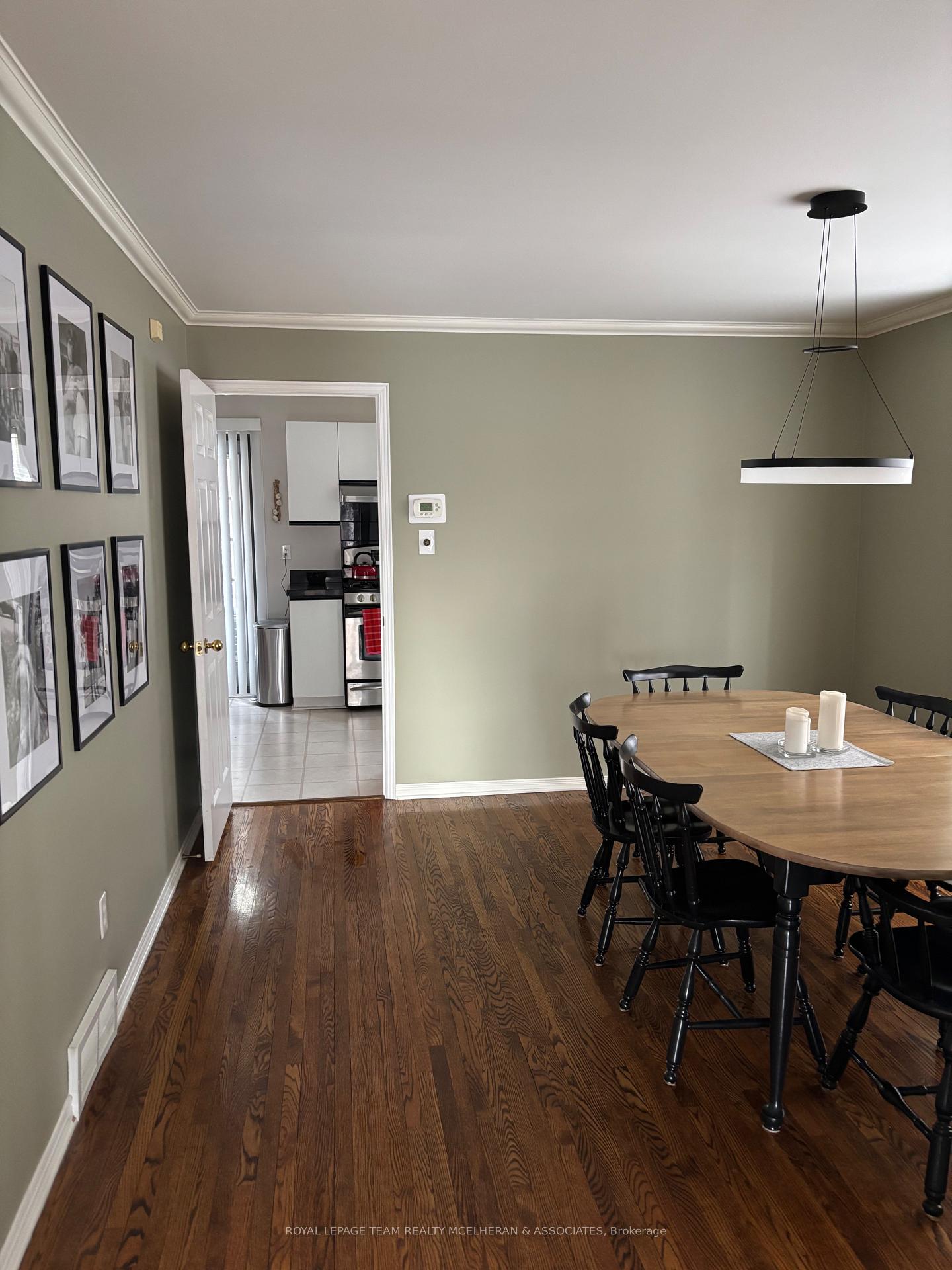 Photo 13 of 41 Rideau Terrace, Ottawa, Lindenlea — HOMEH