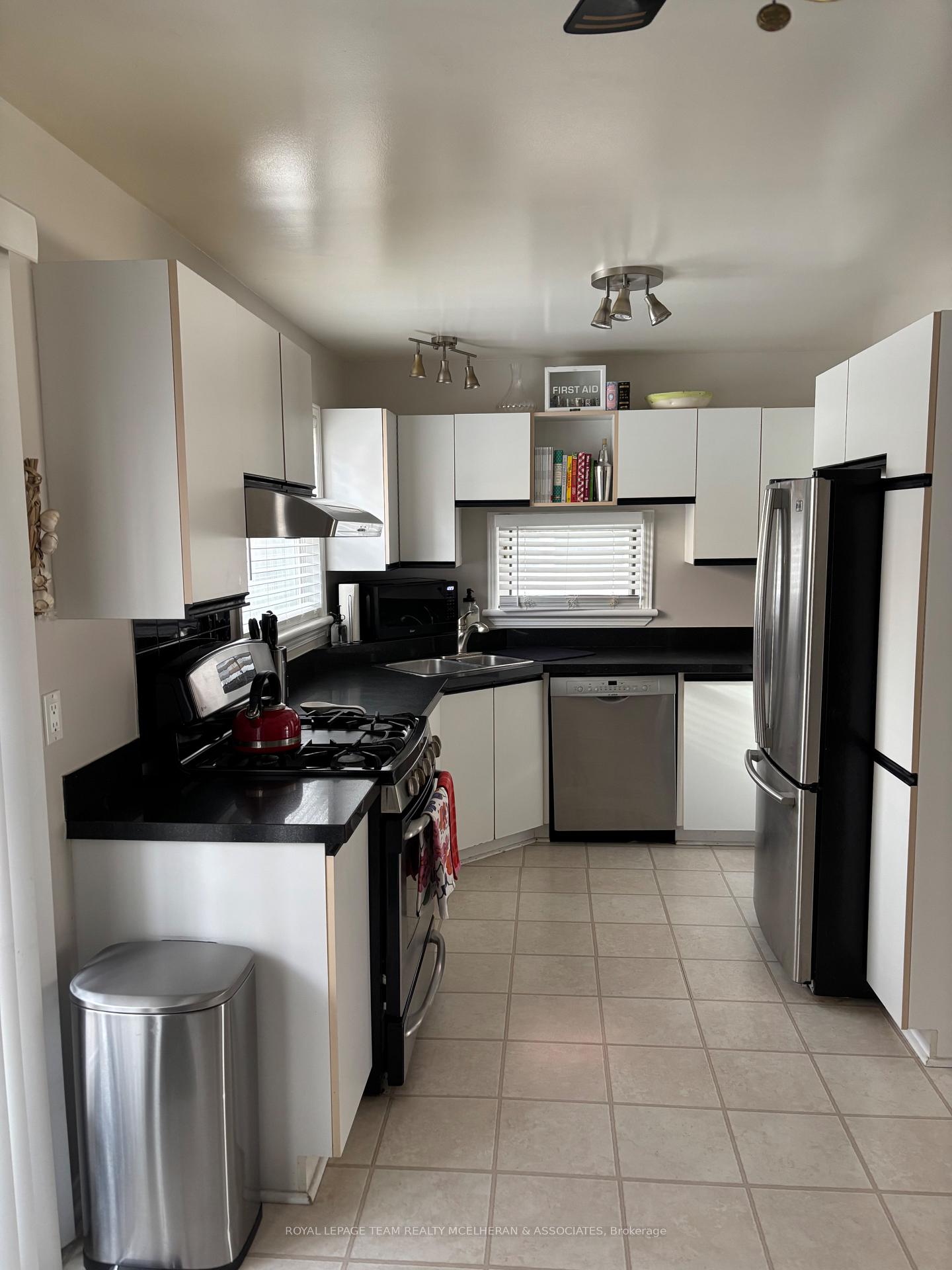 Photo 20 of 41 Rideau Terrace, Ottawa, Lindenlea — HOMEH