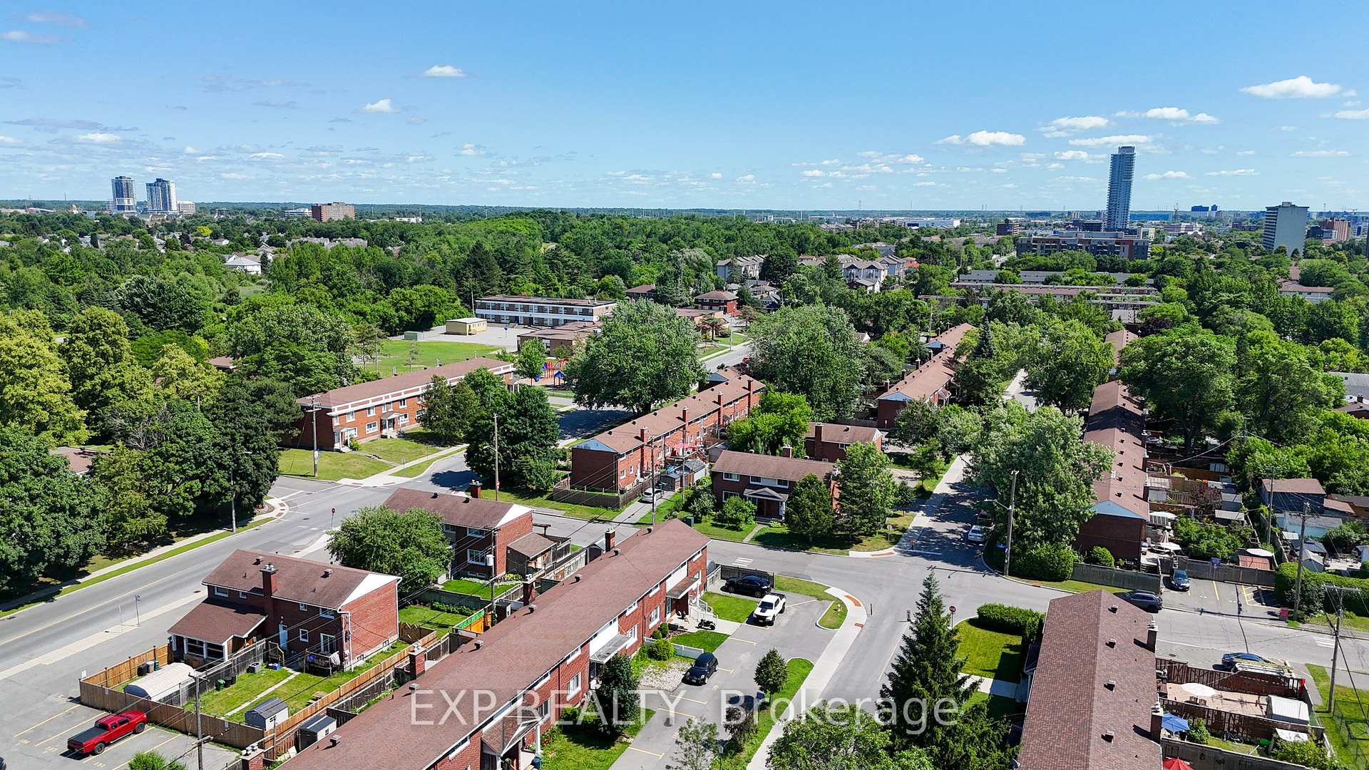 Photo 30 of 829 Borthwick Avenue, Ottawa, Castle Heights/Rideau High — HOMEH