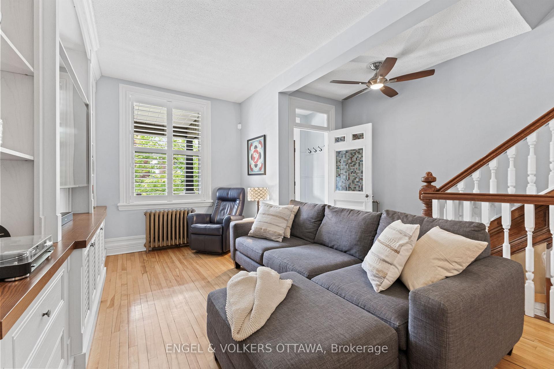 Photo 6 of 667 Gilmour Street, Ottawa, Ottawa Centre — HOMEH