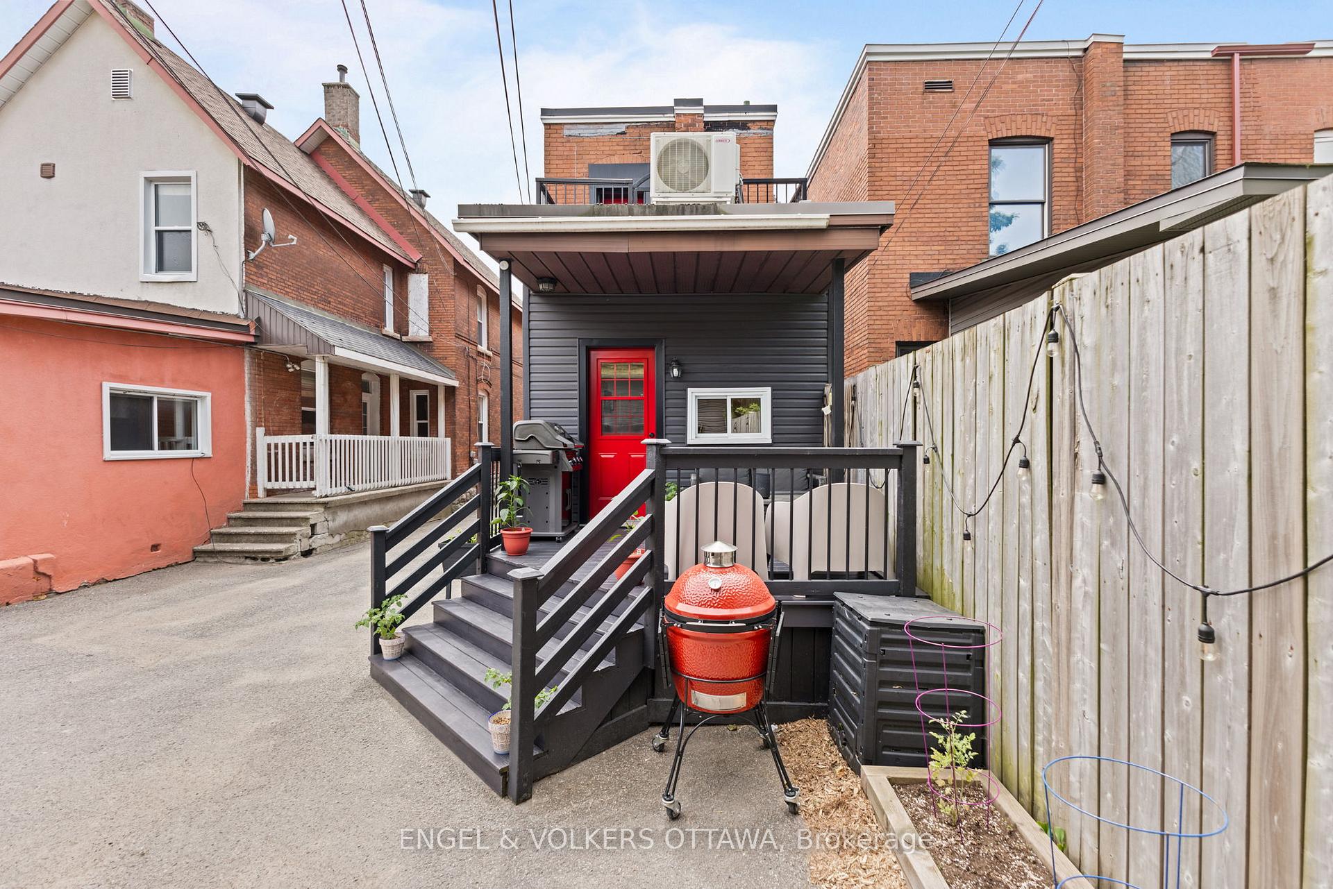 Photo 40 of 667 Gilmour Street, Ottawa, Ottawa Centre — HOMEH