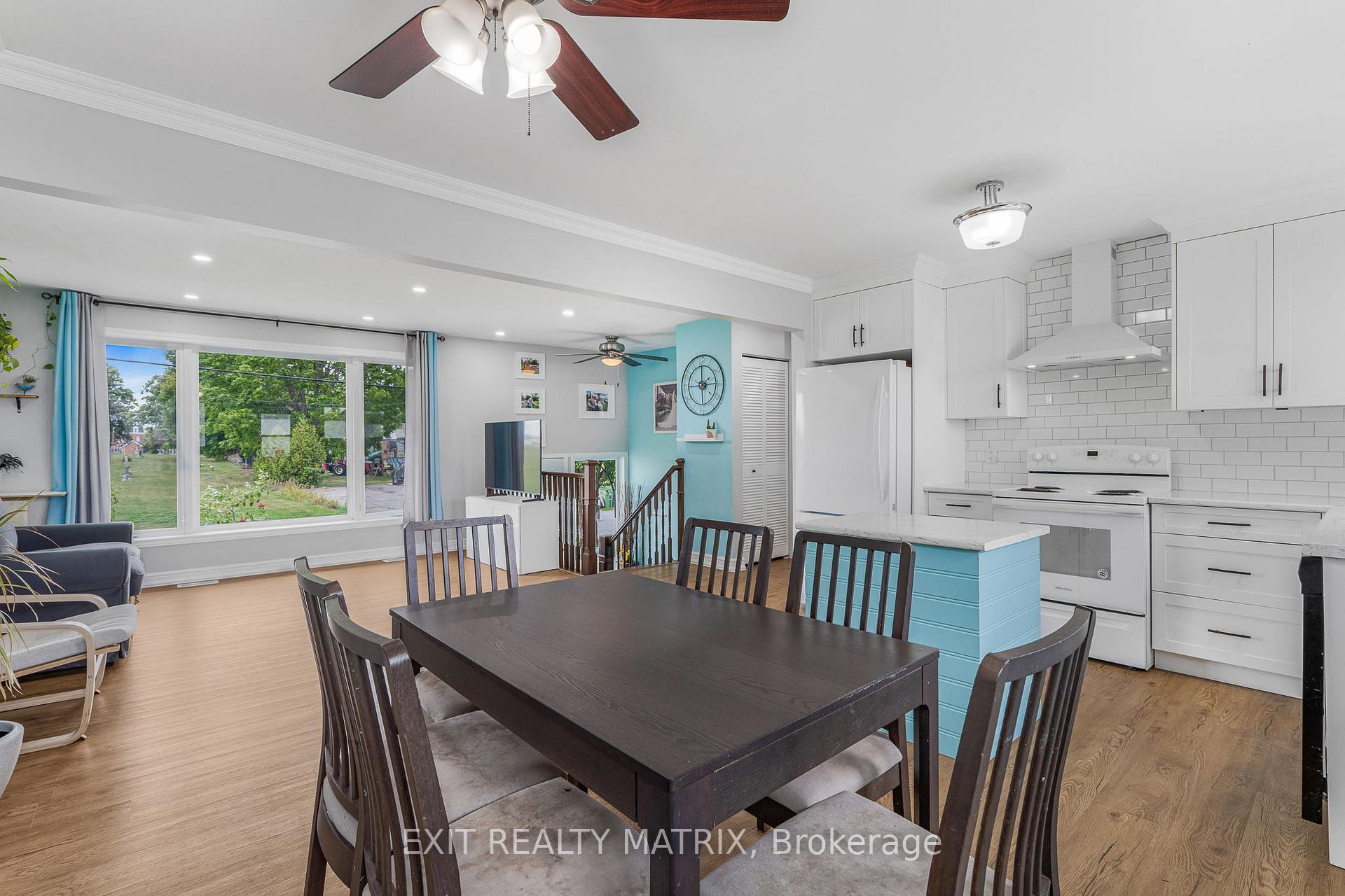 Photo 15 of 94 Peel Street E, North Glengarry, Alexandria — HOMEH