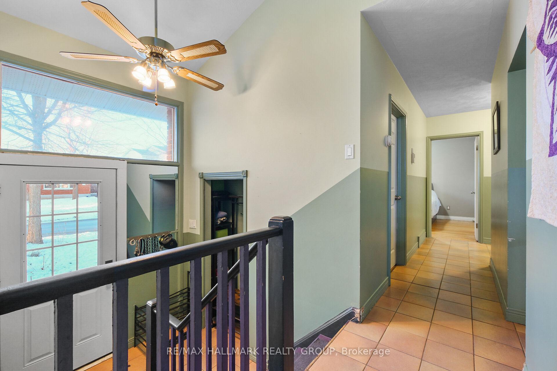 Photo 7 of 2286 Elmira Drive, Ottawa, Parkway Park — HOMEH