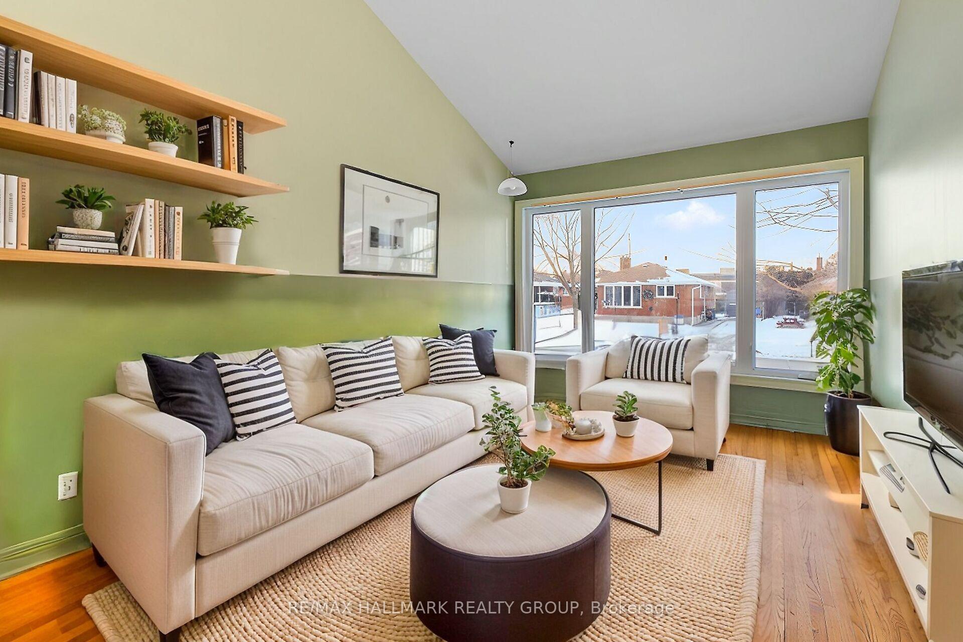 Photo 16 of 2286 Elmira Drive, Ottawa, Parkway Park — HOMEH