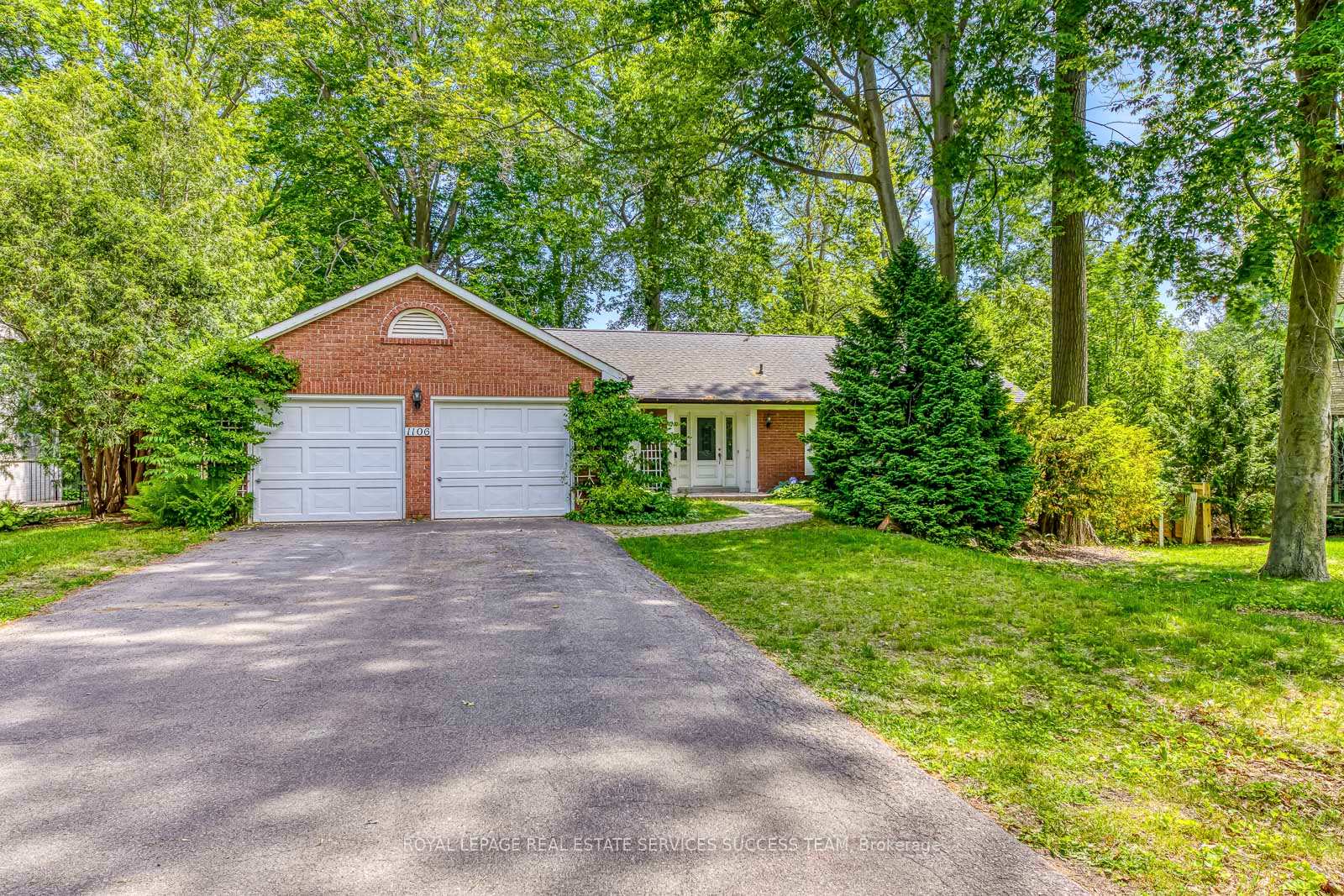 Photo 1 of 1106 Crestview Street, Oakville, Morrison — HOMEH