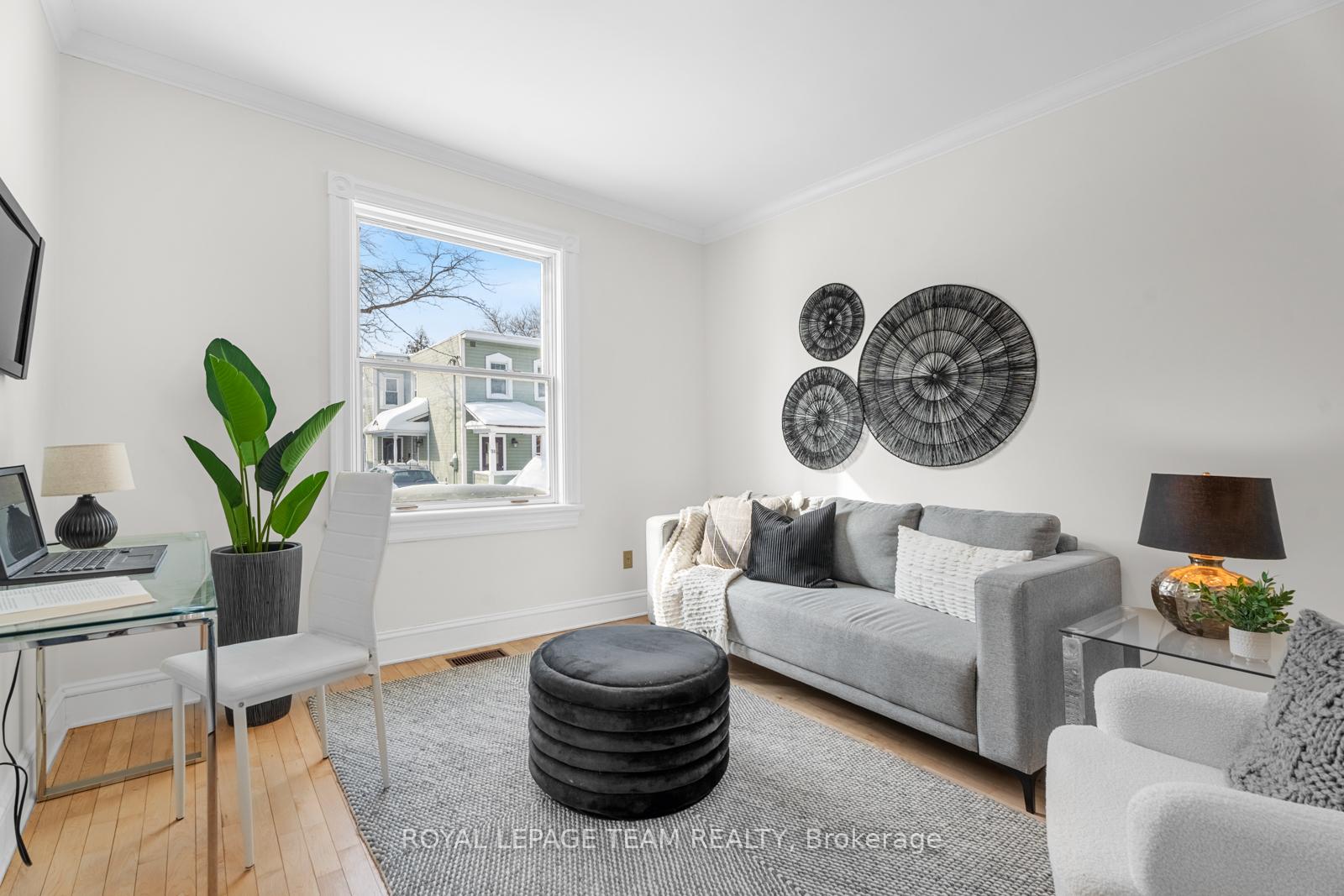 Photo 2 of 29 Commanda Way, Ottawa, Lindenlea — HOMEH