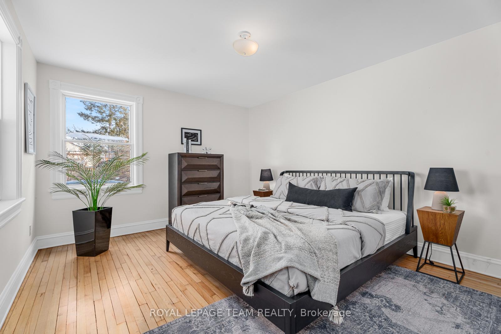 Photo 9 of 29 Commanda Way, Ottawa, Lindenlea — HOMEH
