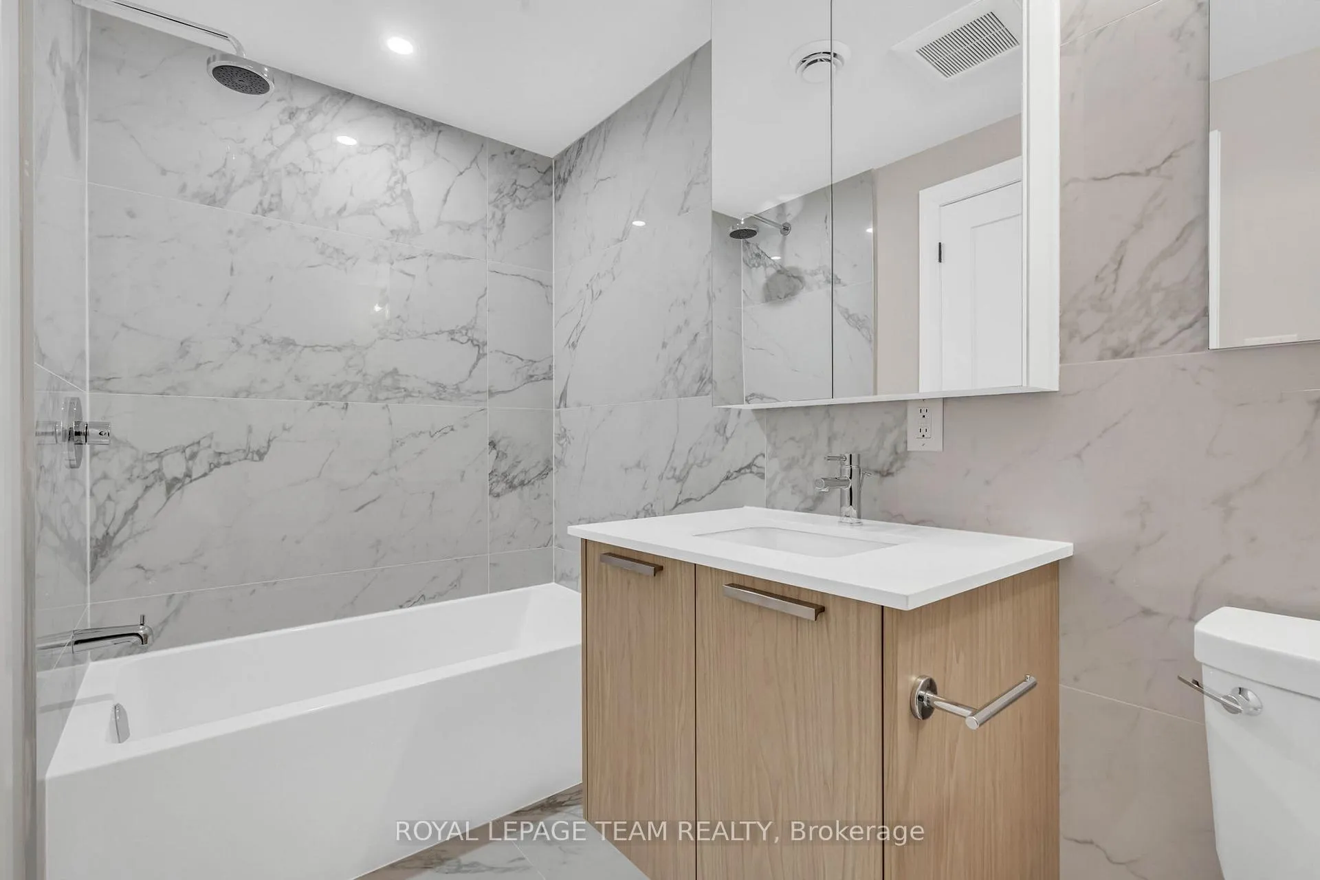Photo 13 of Unit 7, 58 Florence Street, Ottawa, Ottawa Centre — HOMEH