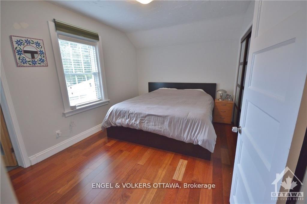 Photo 9 of 57 Ivy Street, Ottawa, Lindenlea — HOMEH