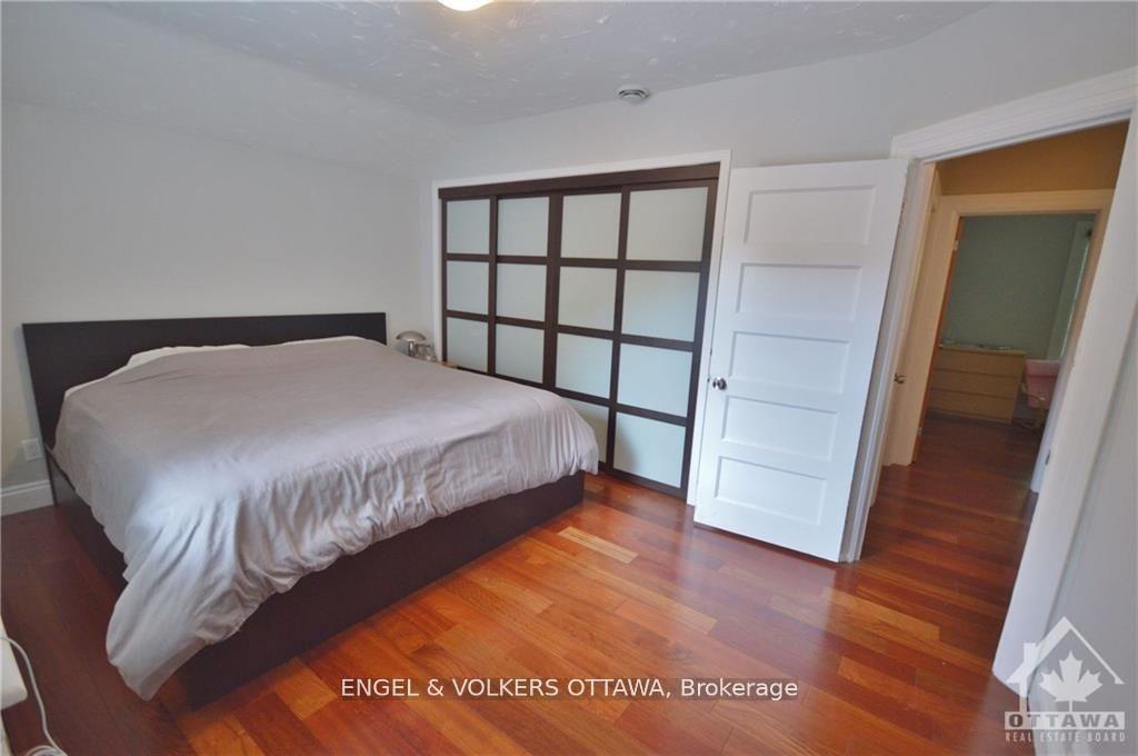 Photo 10 of 57 Ivy Street, Ottawa, Lindenlea — HOMEH