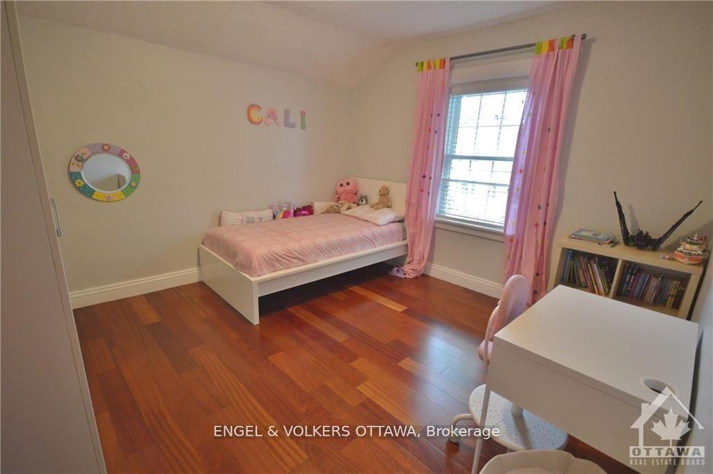 Photo 12 of 57 Ivy Street, Ottawa, Lindenlea — HOMEH
