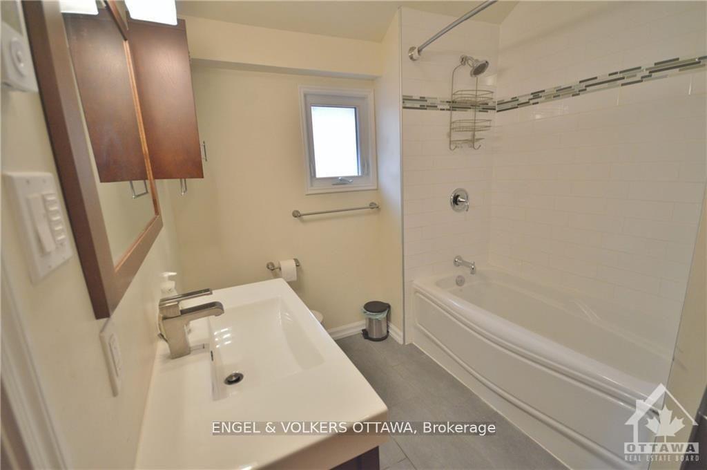 Photo 14 of 57 Ivy Street, Ottawa, Lindenlea — HOMEH
