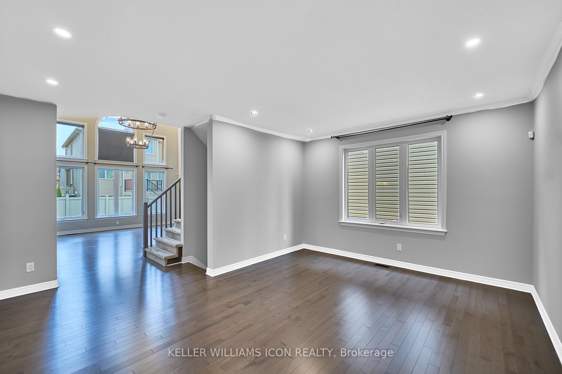 Photo 7 of 830 Contour Street, Ottawa, Mer Bleue/Bradley Estates/Anderson Park — HOMEH