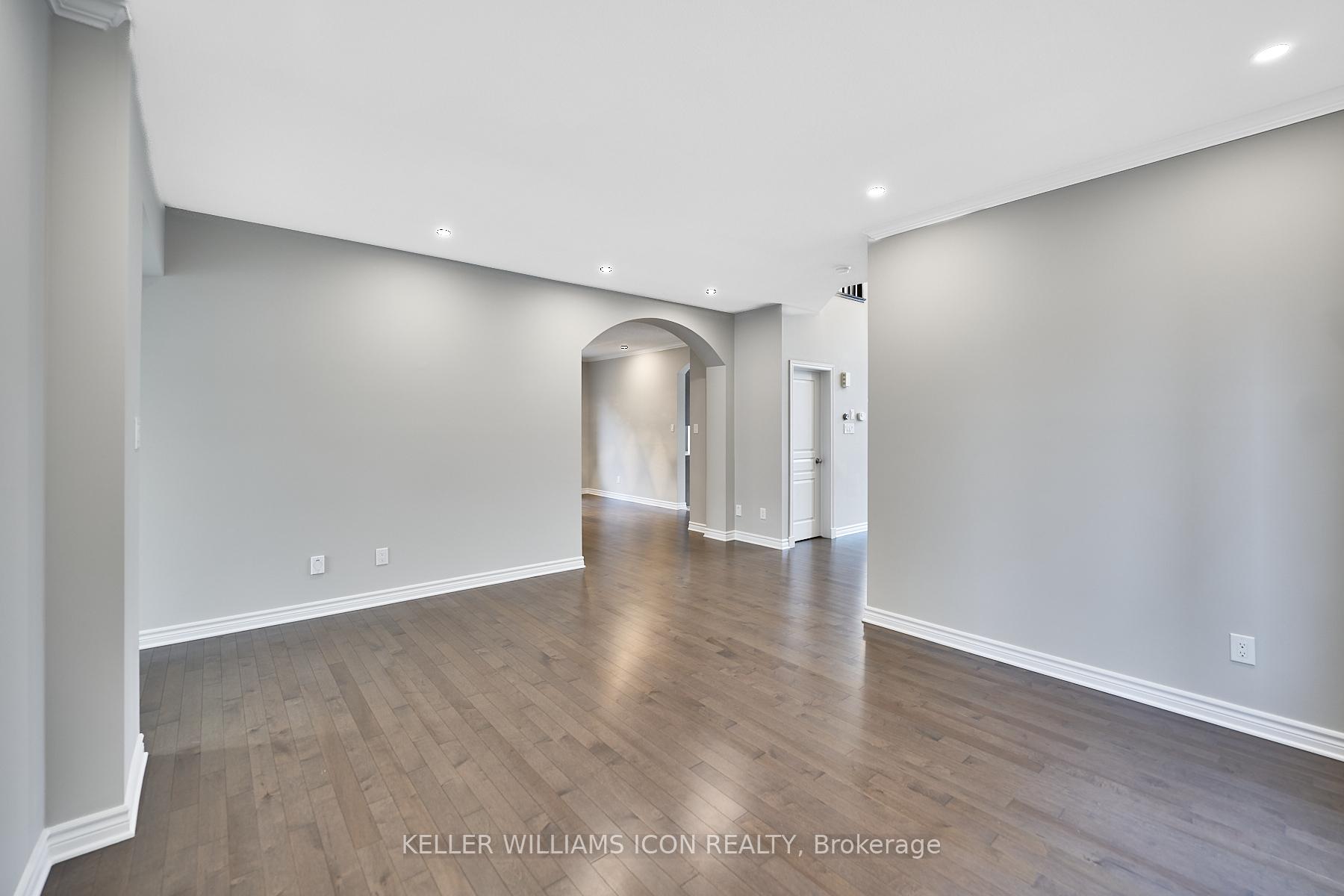 Photo 12 of 830 Contour Street, Ottawa, Mer Bleue/Bradley Estates/Anderson Park — HOMEH