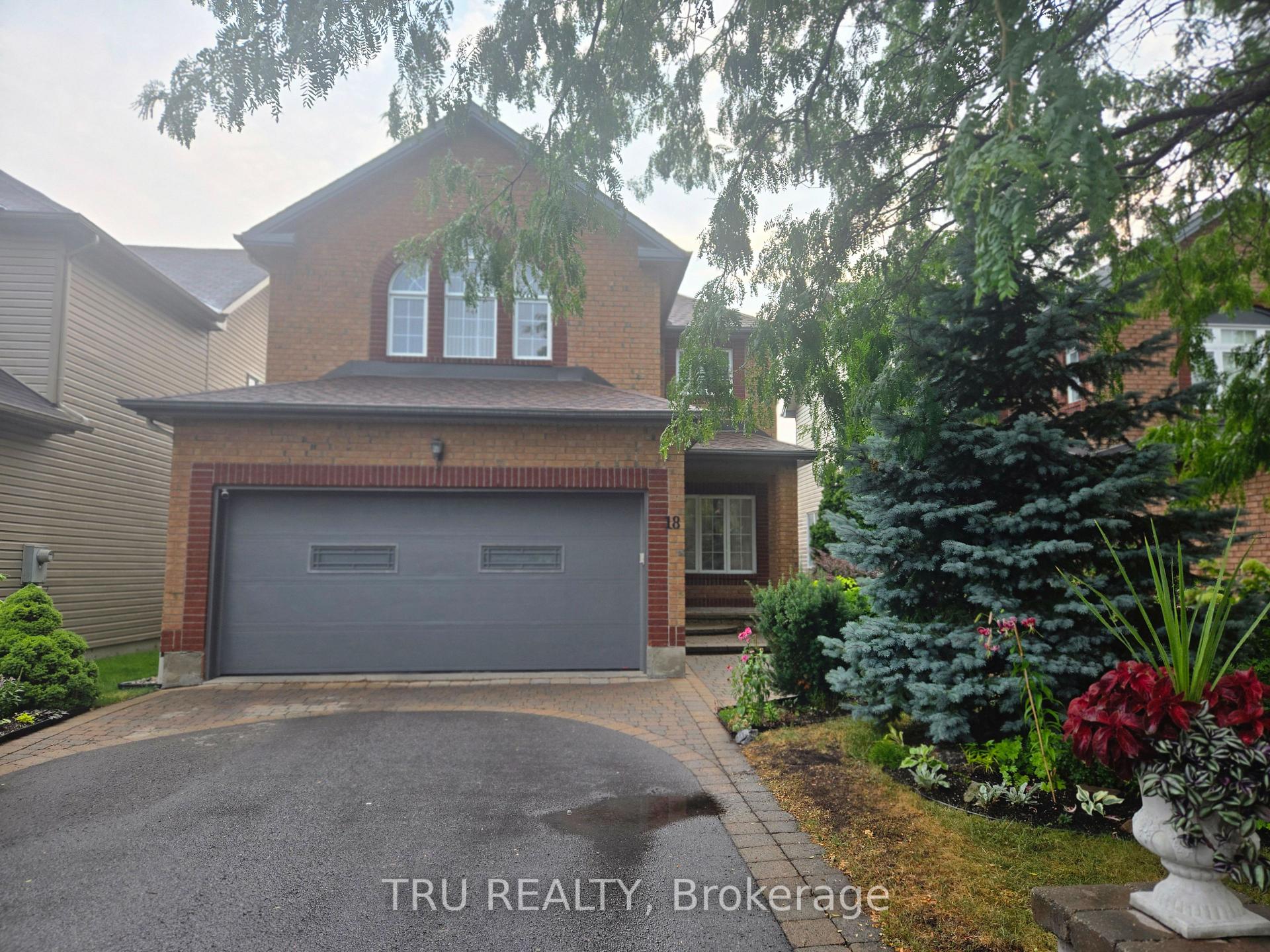Photo 1 of 18 Gannet Street W, Ottawa, Carson Meadows — HOMEH