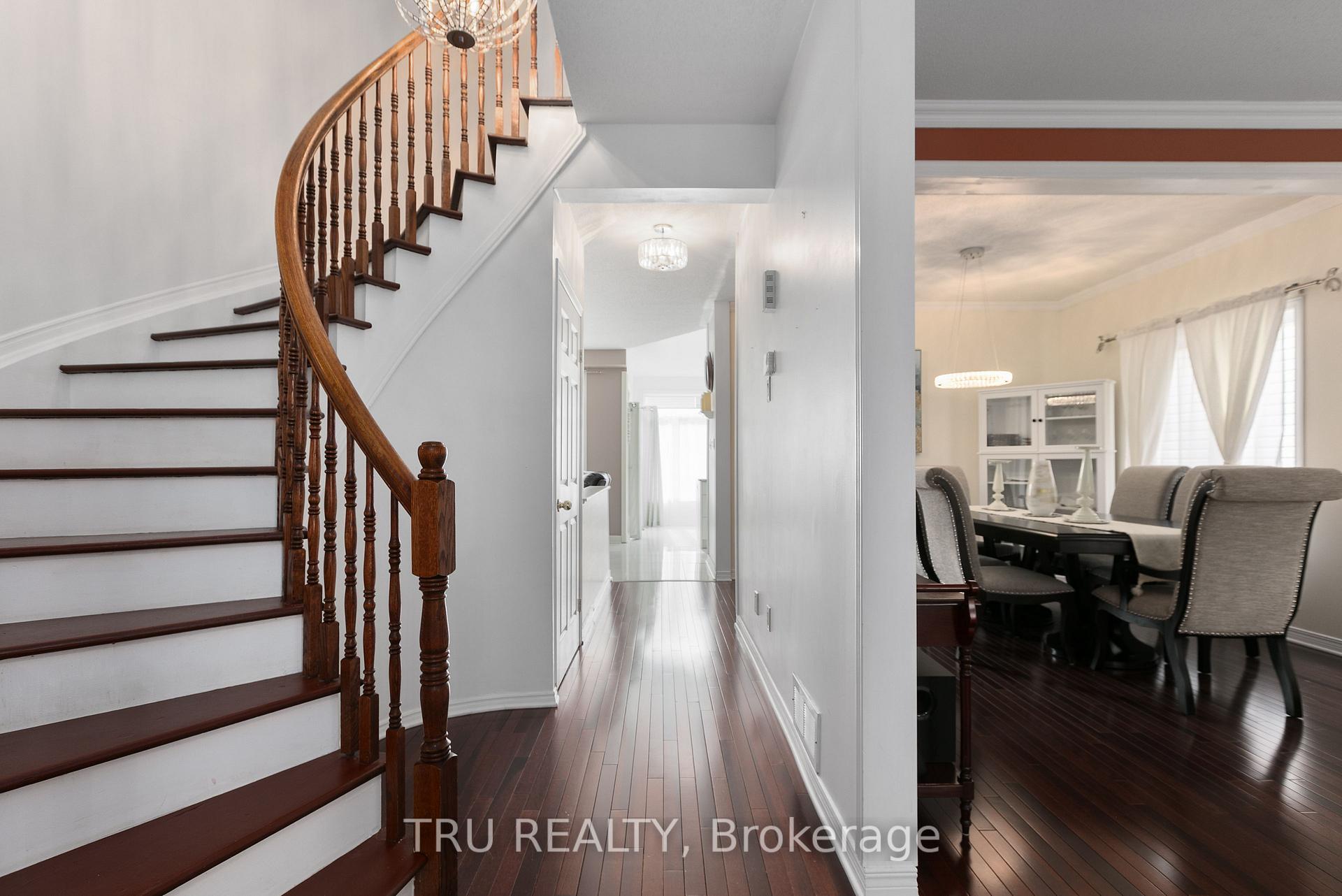 Photo 8 of 18 Gannet Street W, Ottawa, Carson Meadows — HOMEH