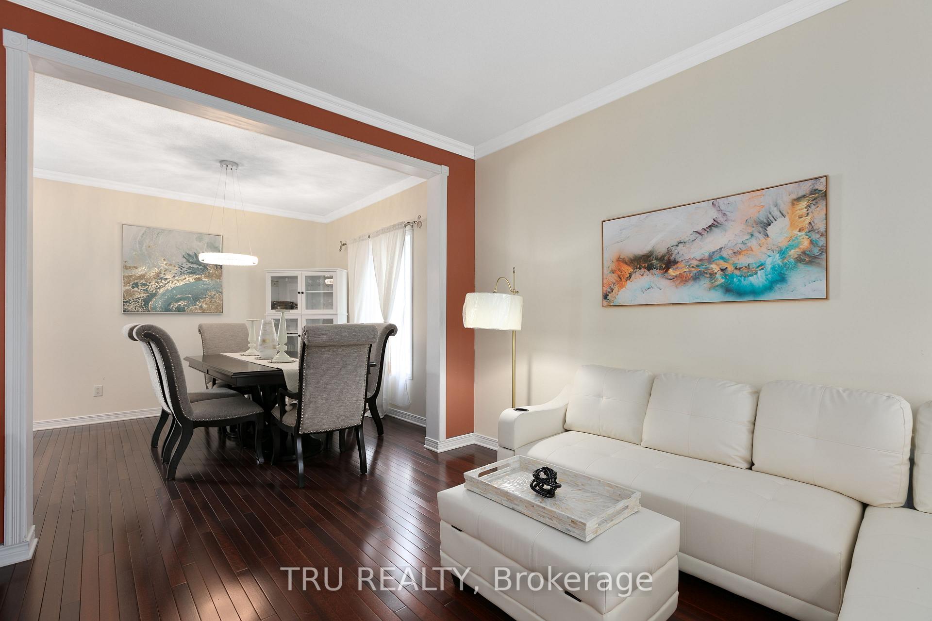 Photo 9 of 18 Gannet Street W, Ottawa, Carson Meadows — HOMEH