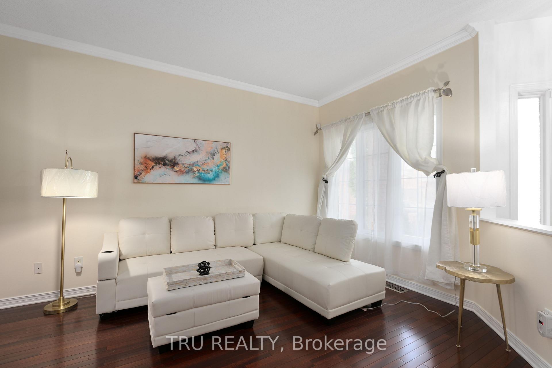 Photo 10 of 18 Gannet Street W, Ottawa, Carson Meadows — HOMEH
