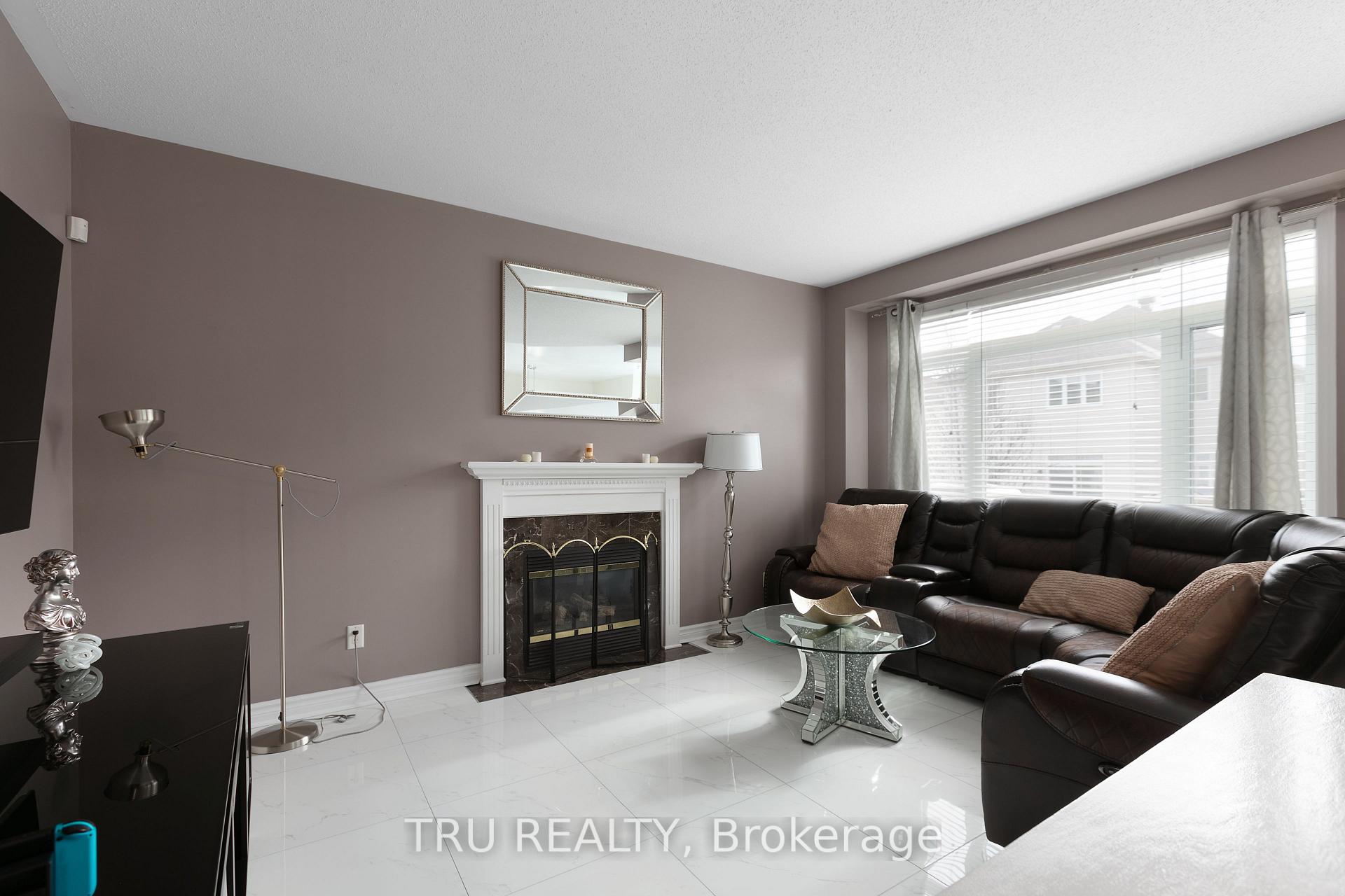 Photo 13 of 18 Gannet Street W, Ottawa, Carson Meadows — HOMEH