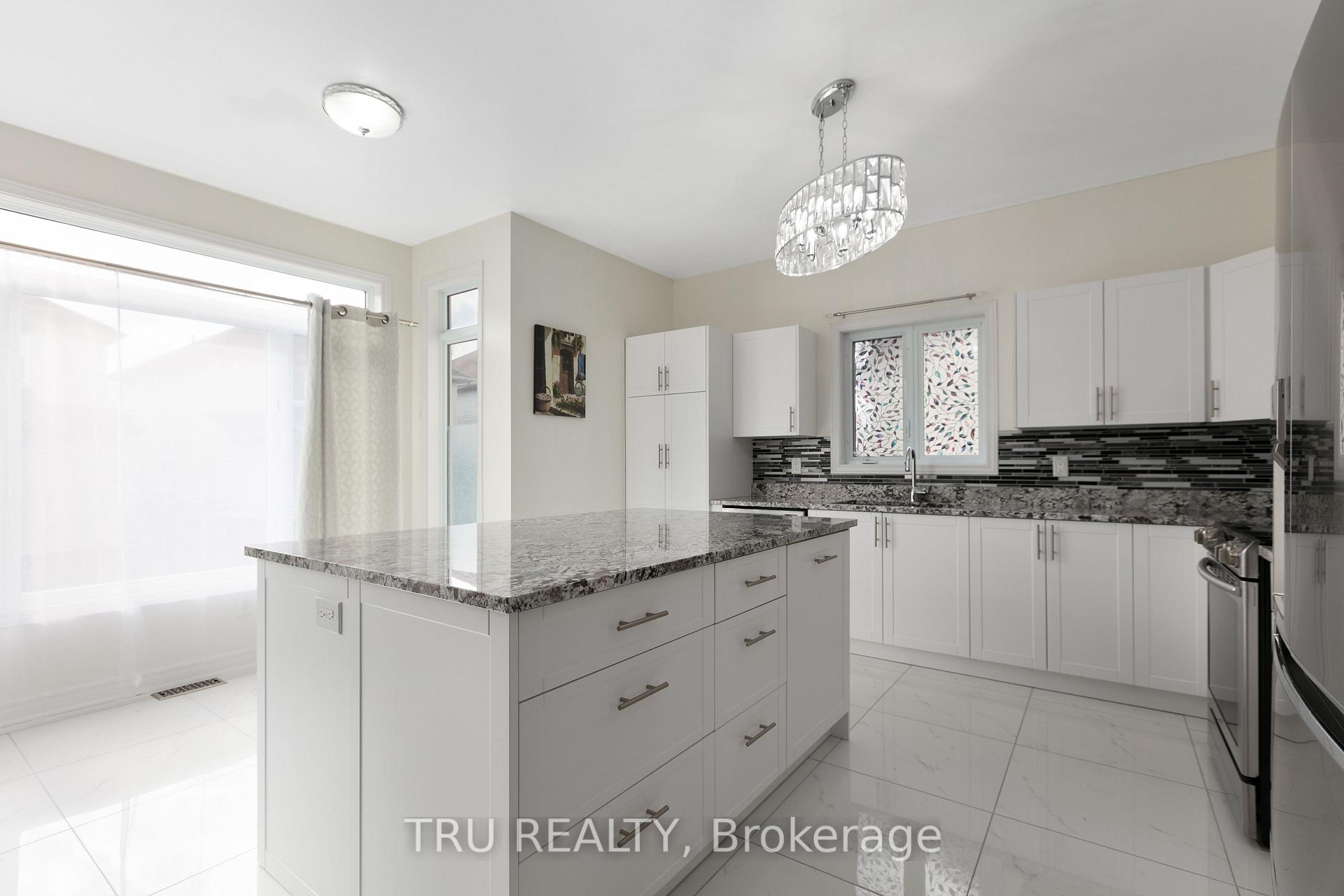 Photo 16 of 18 Gannet Street W, Ottawa, Carson Meadows — HOMEH