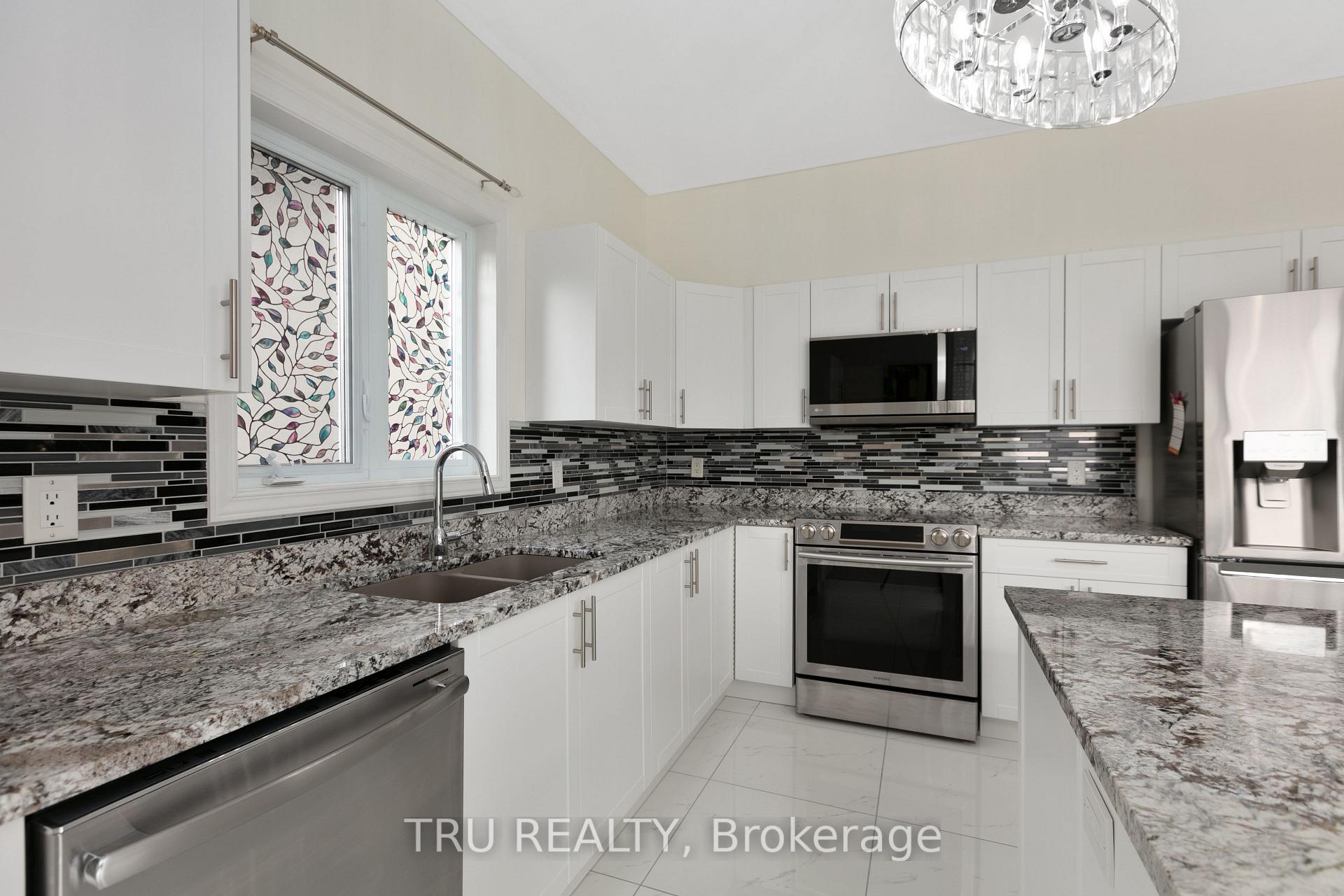 Photo 19 of 18 Gannet Street W, Ottawa, Carson Meadows — HOMEH