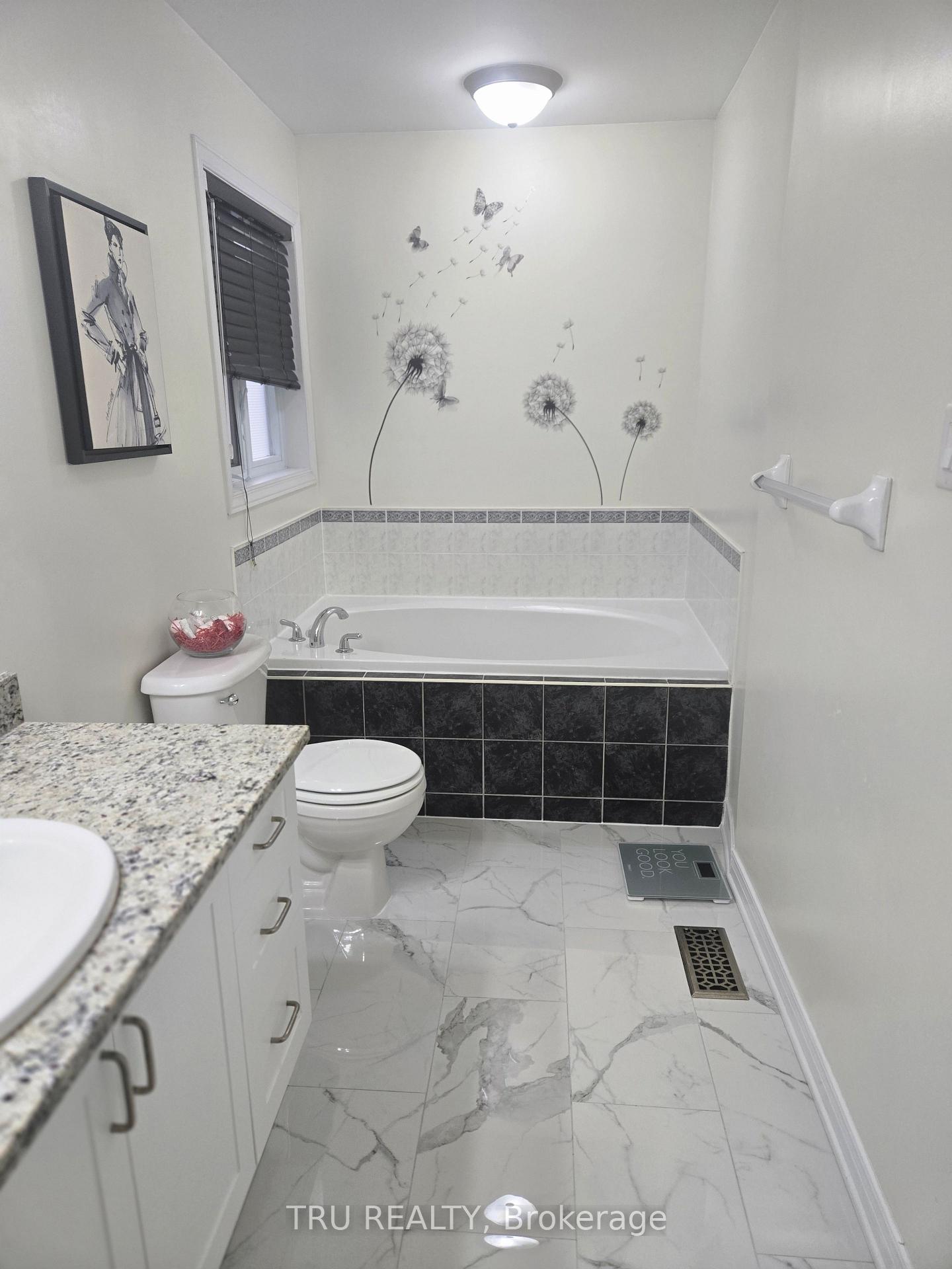 Photo 26 of 18 Gannet Street W, Ottawa, Carson Meadows — HOMEH
