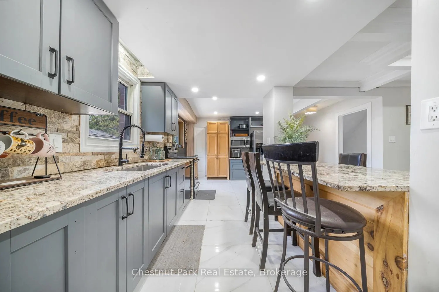 Photo 13 of 50 Stewart Avenue, New Tecumseth, Alliston — HOMEH