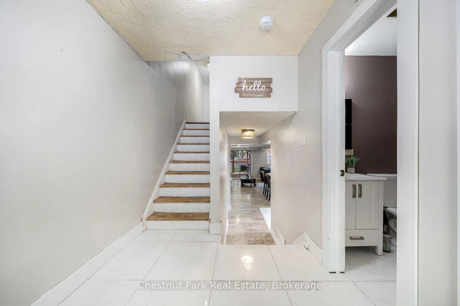 Photo 18 of 50 Stewart Avenue, New Tecumseth, Alliston — HOMEH
