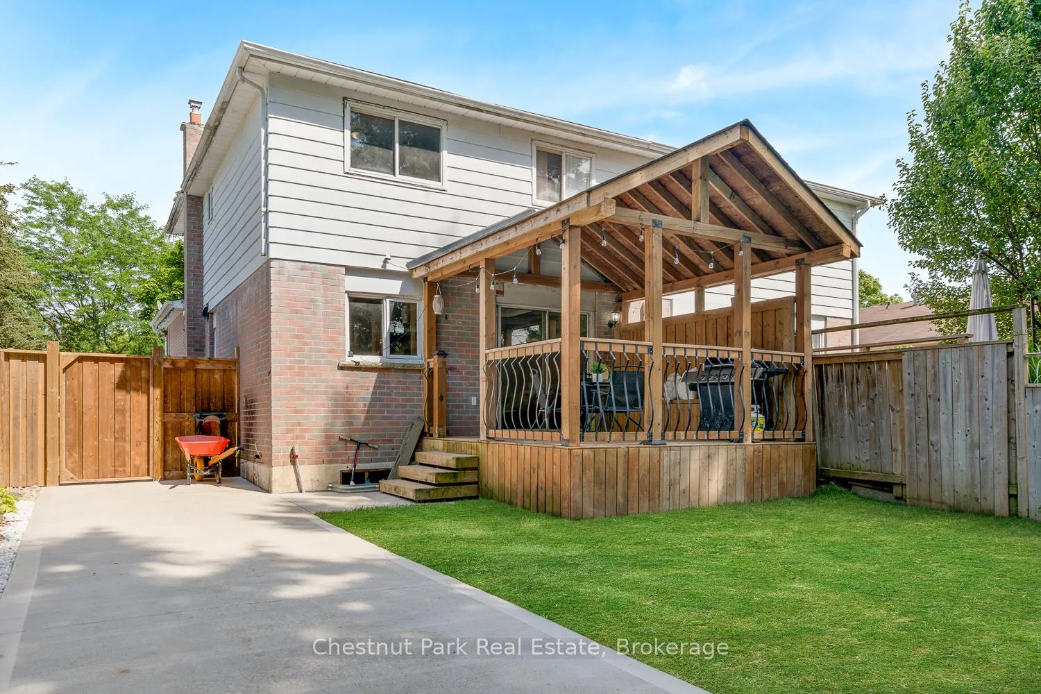Photo 32 of 50 Stewart Avenue, New Tecumseth, Alliston — HOMEH