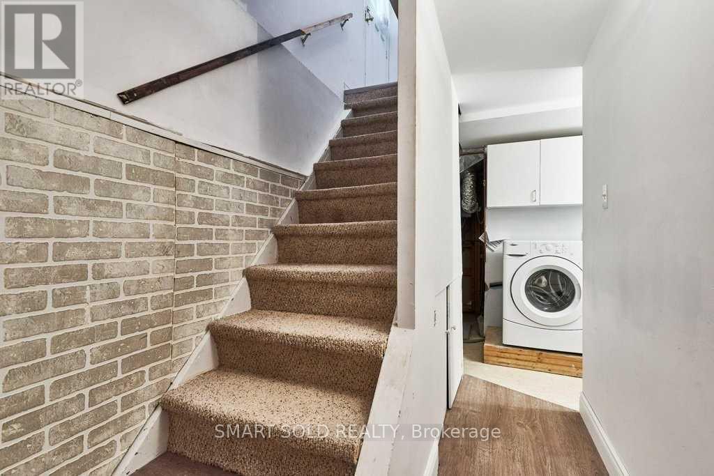 Photo 3 of Unit Lower, 761 Rowena Street, Oshawa, Lakeview — HOMEH