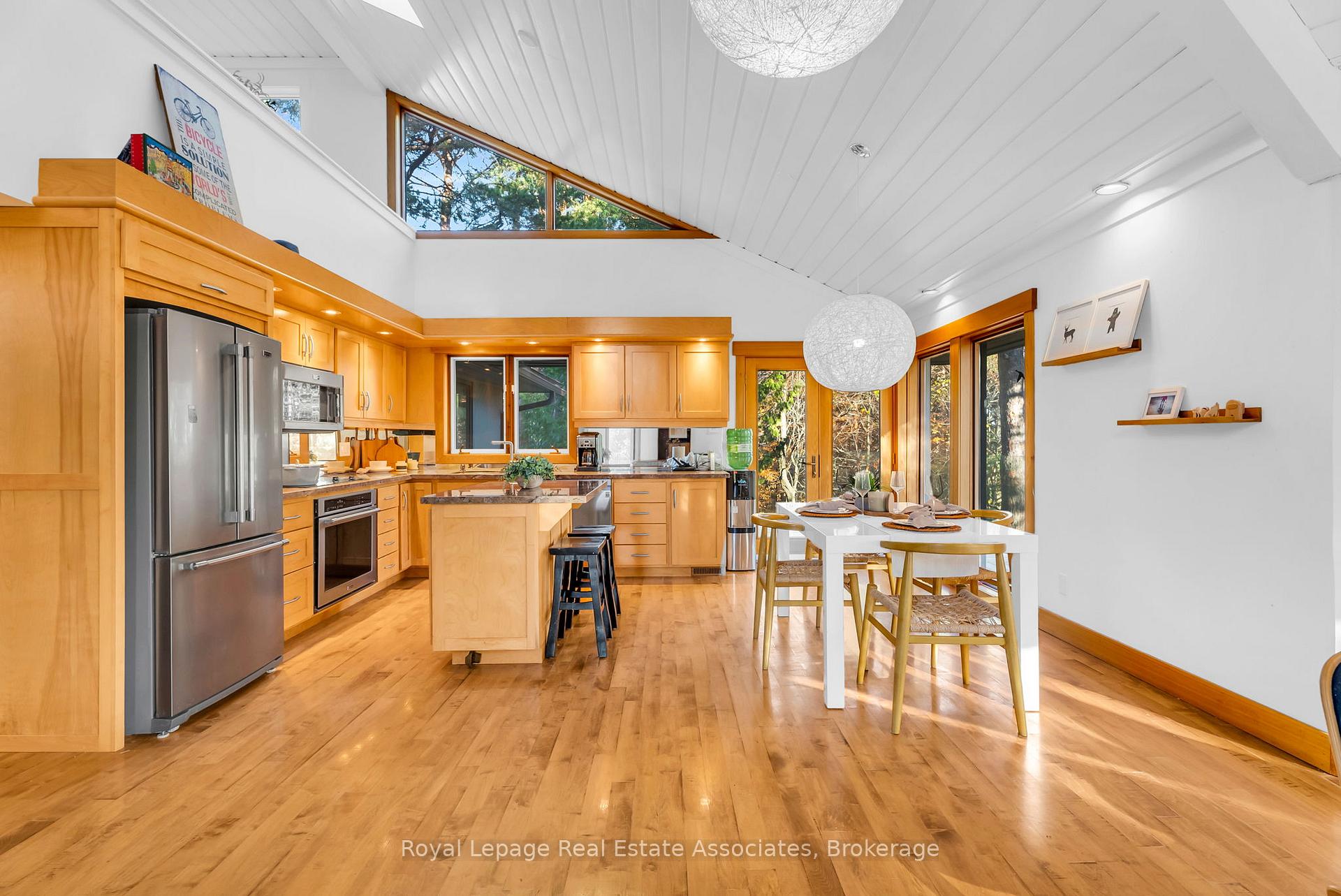 Photo 15 of 758129 2ND Line E, Mulmur, Rural Mulmur — HOMEH