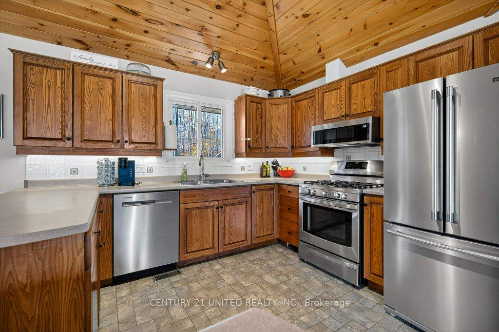 Photo 10 of 241 Butler Drive, North Kawartha — HOMEH