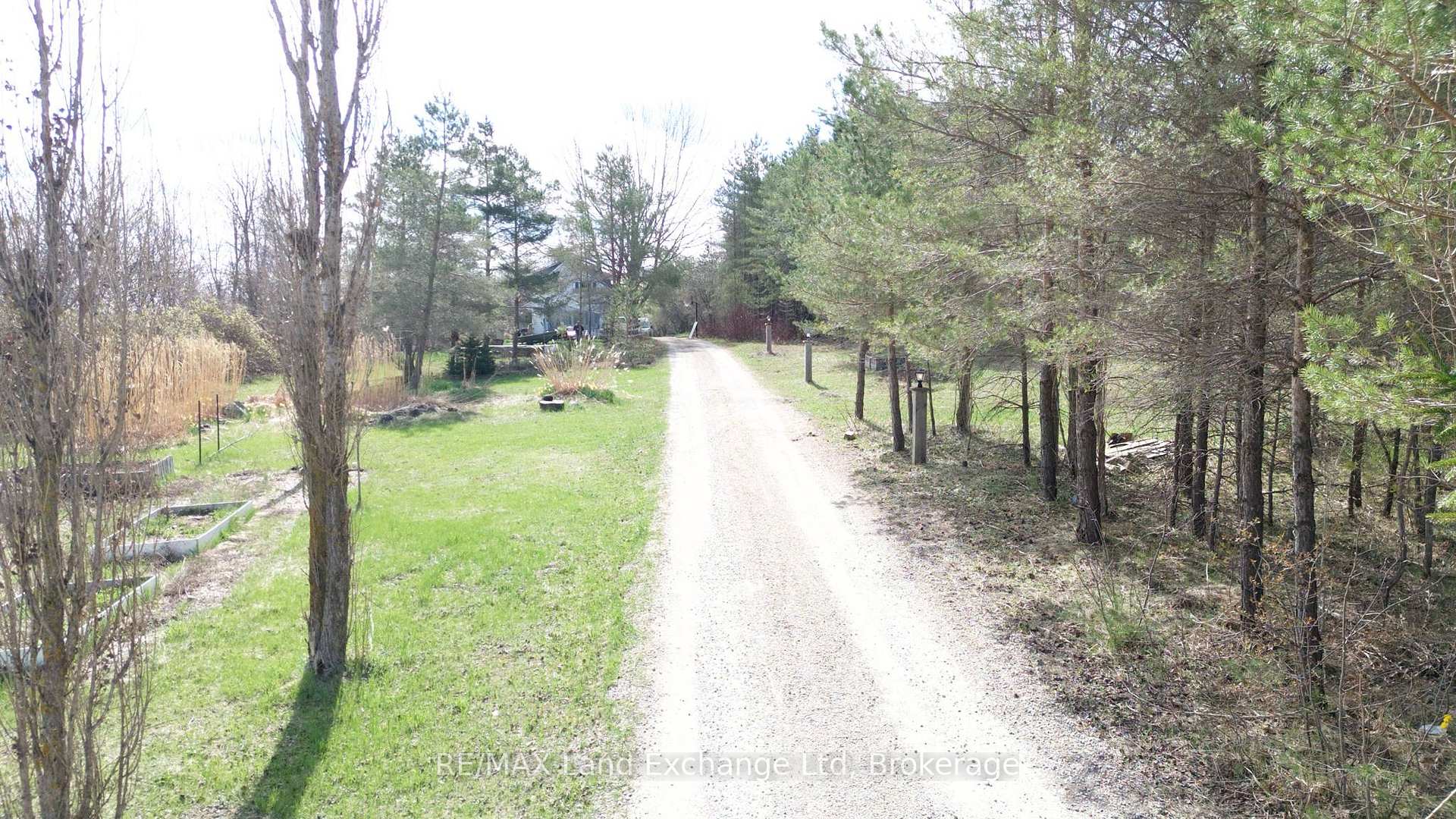 Photo 2 of 86194 Beecroft Line, North Huron, East Wawanosh — HOMEH