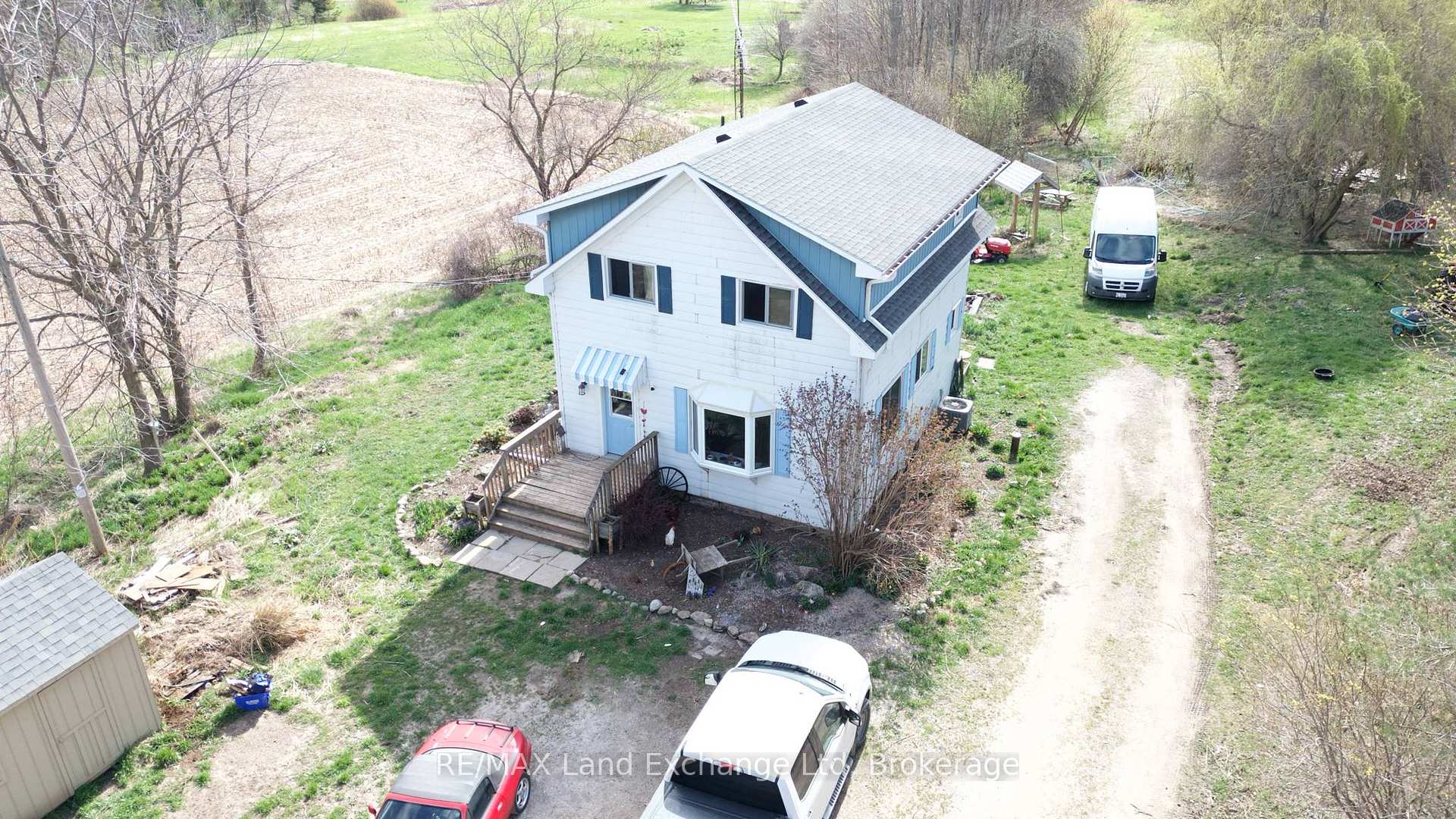 Photo 5 of 86194 Beecroft Line, North Huron, East Wawanosh — HOMEH