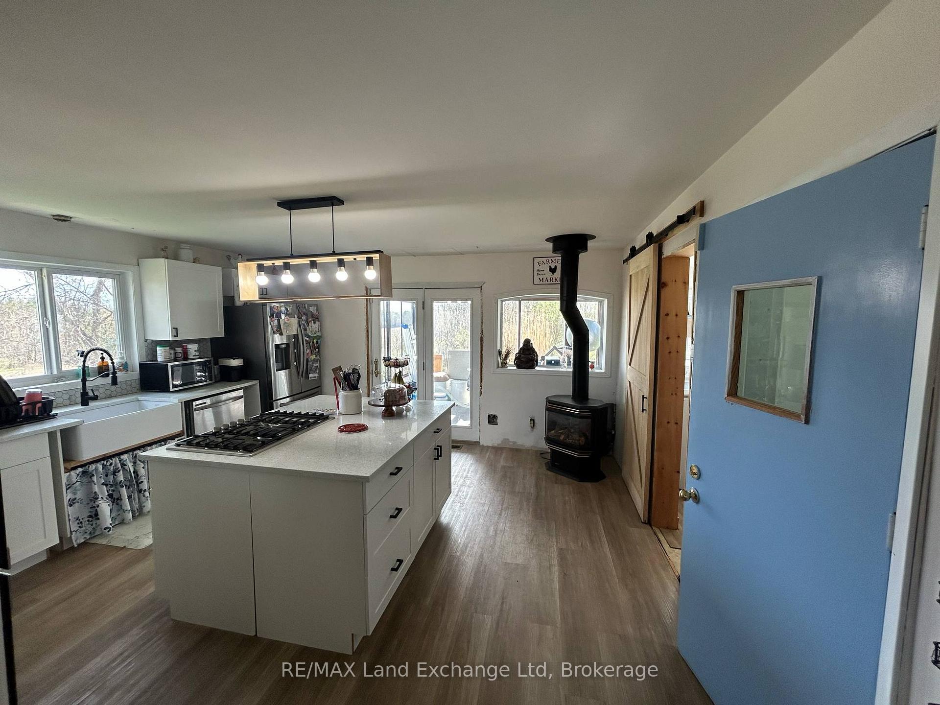 Photo 9 of 86194 Beecroft Line, North Huron, East Wawanosh — HOMEH