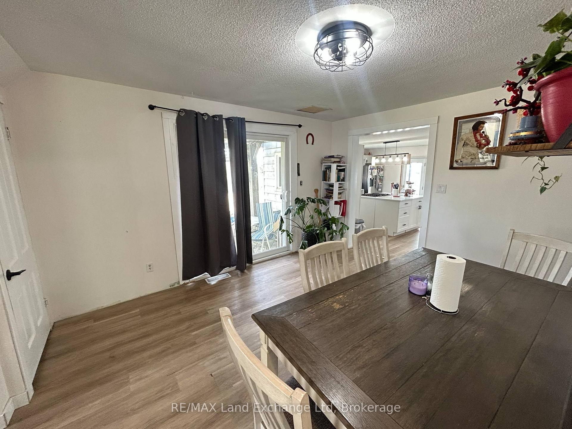Photo 13 of 86194 Beecroft Line, North Huron, East Wawanosh — HOMEH