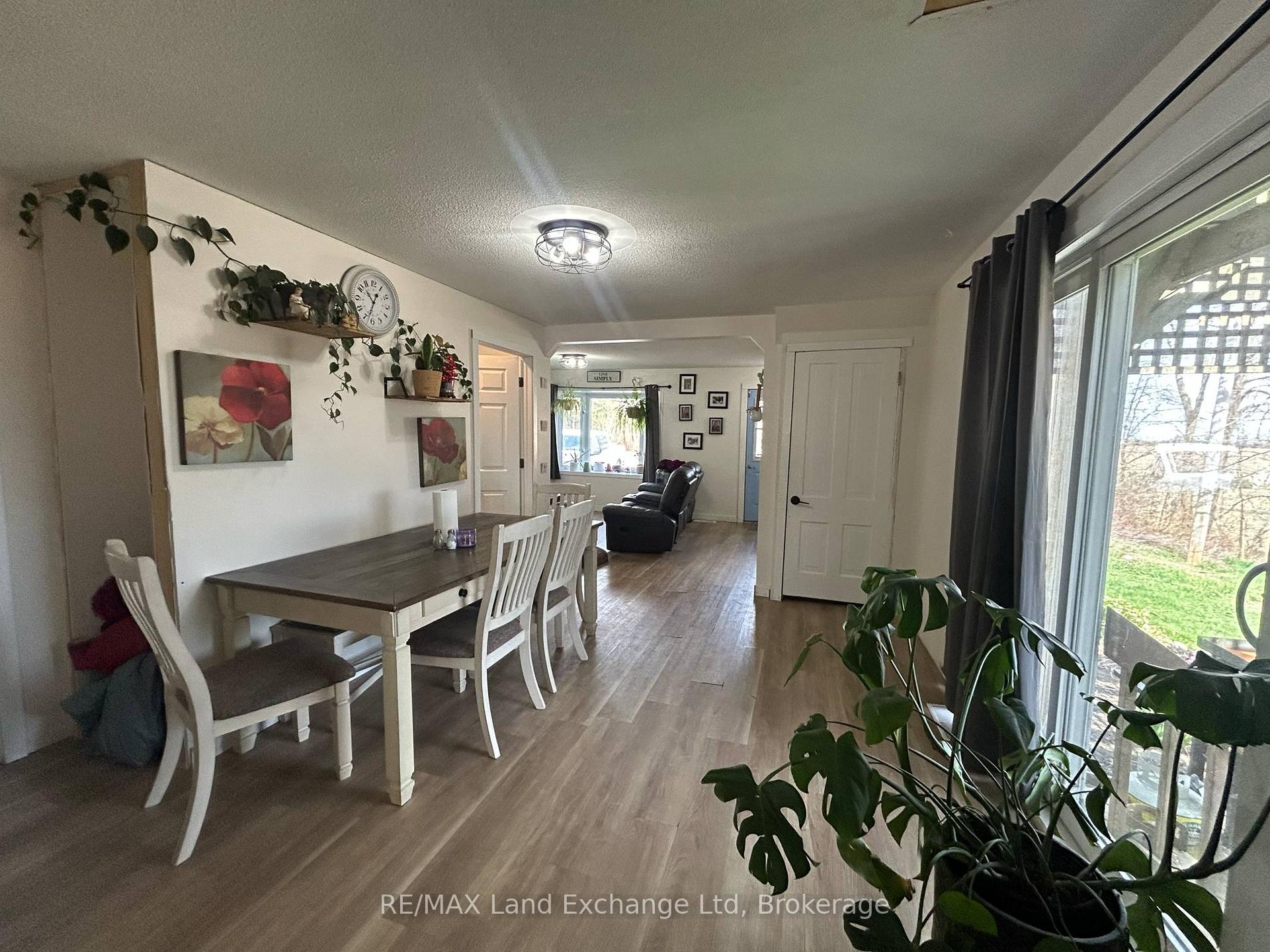 Photo 14 of 86194 Beecroft Line, North Huron, East Wawanosh — HOMEH